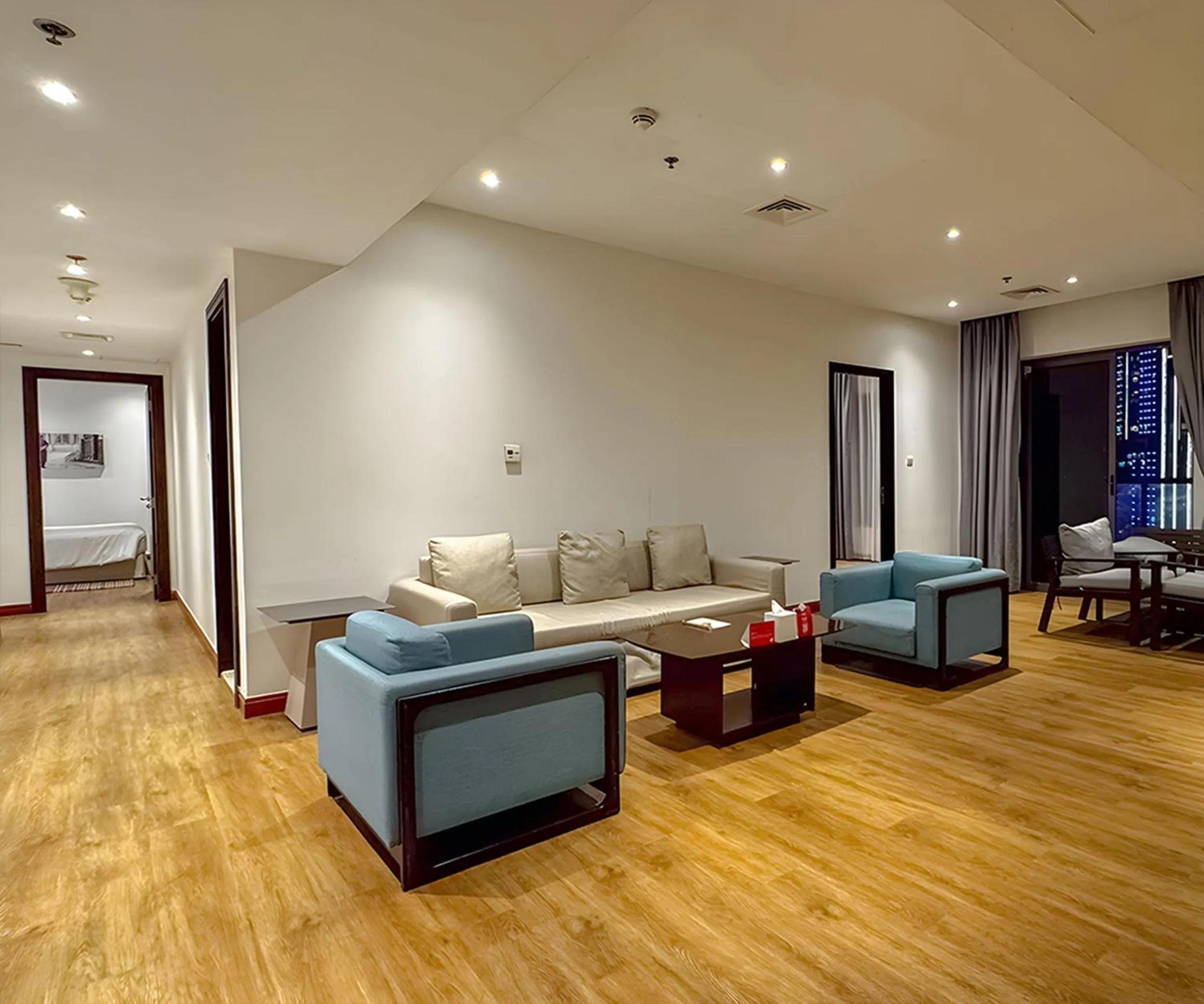 Living room in Ramada Hotel, Suites and Apartments by Wyndham Dubai JBR