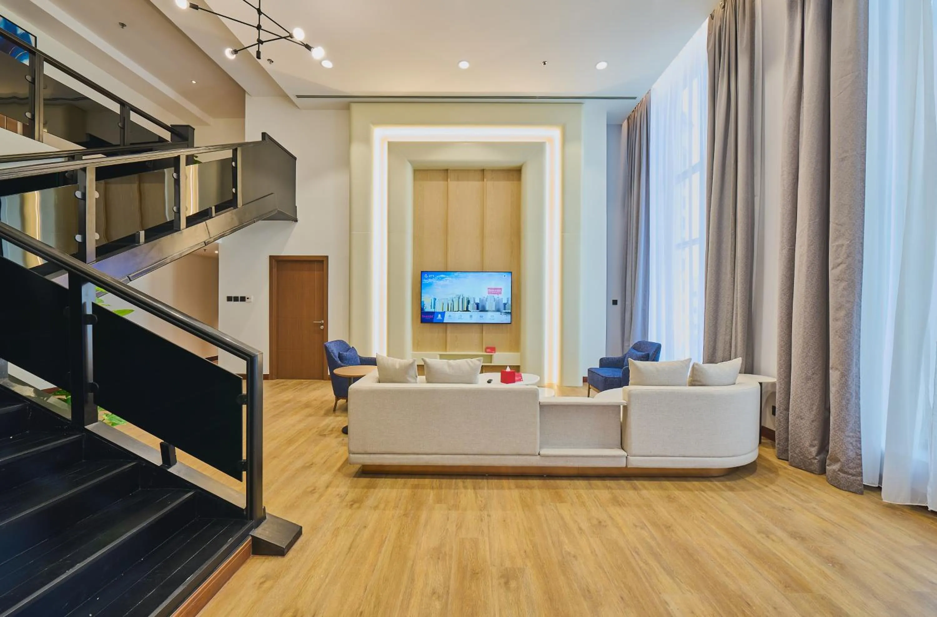 TV and multimedia in Ramada Hotel, Suites and Apartments by Wyndham Dubai JBR