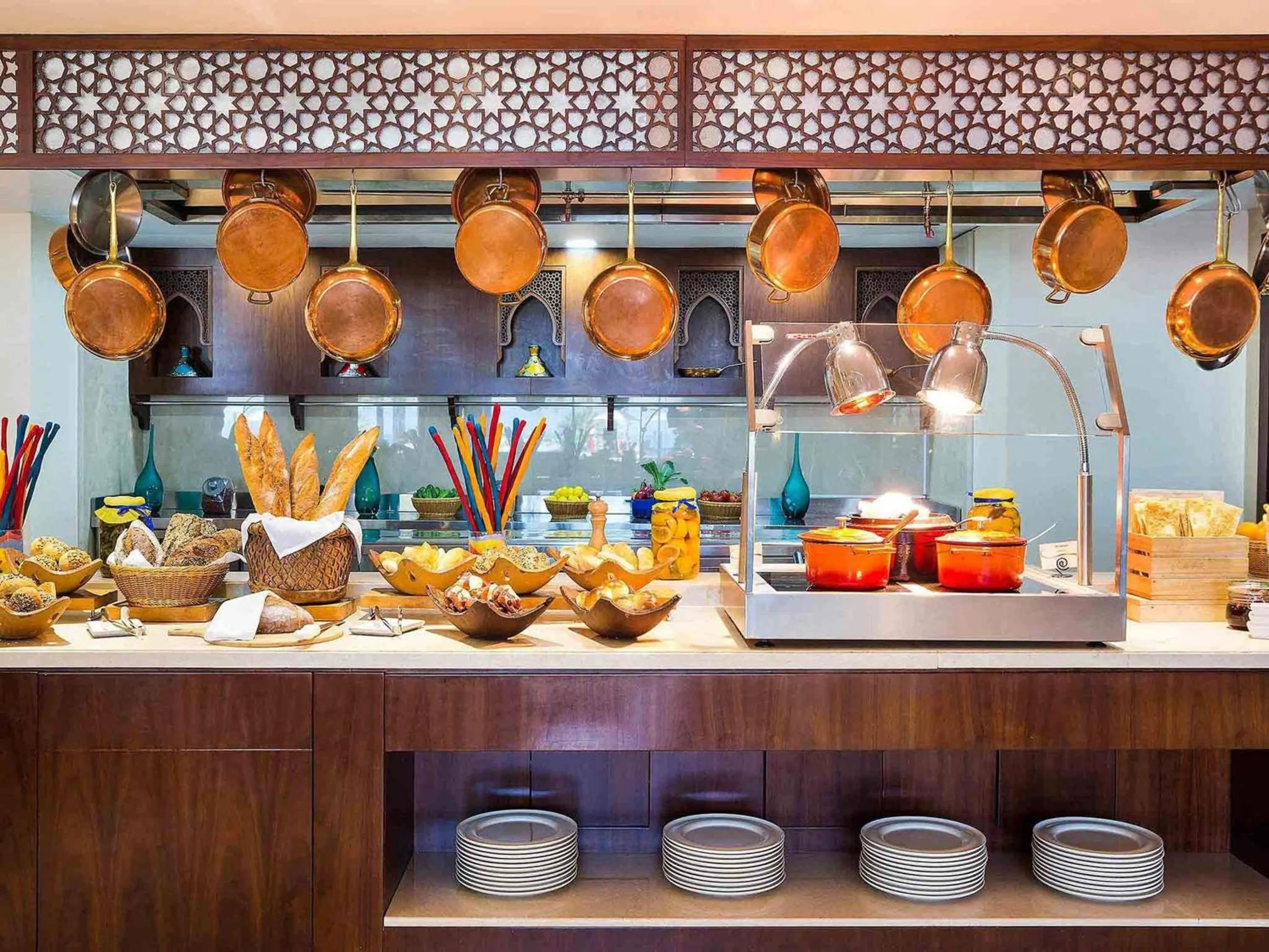 Restaurant/places to eat in Pullman Resort Al Marjan Island