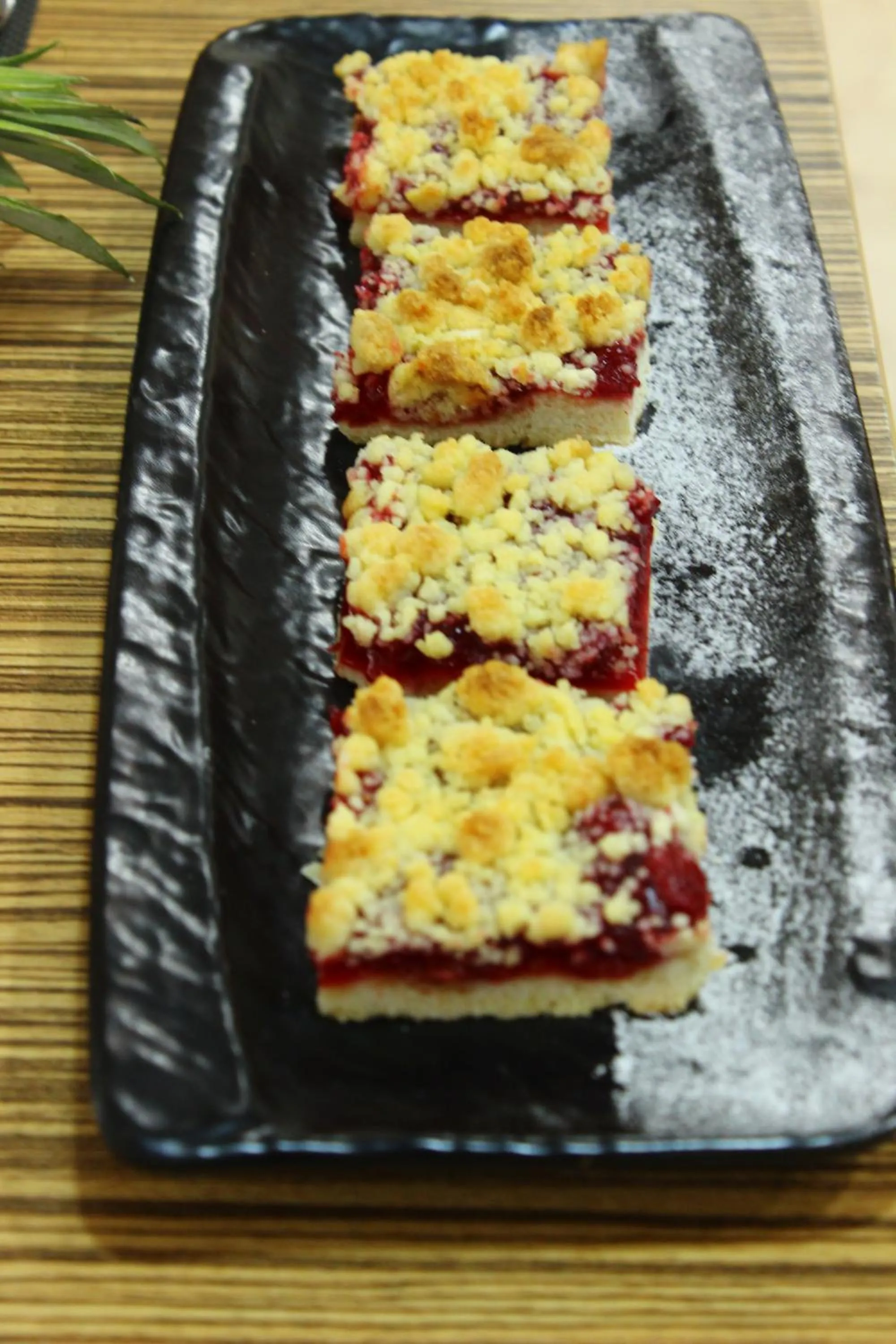Restaurant/places to eat in Palm Hotel