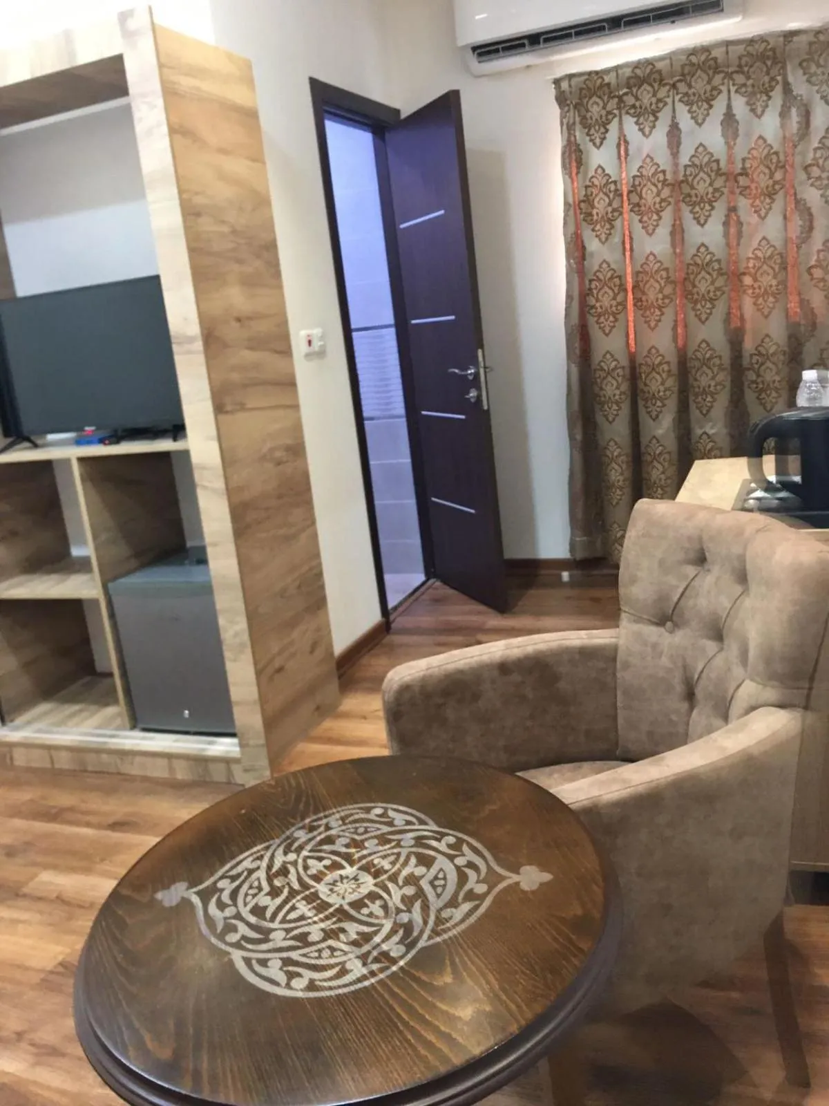 Living room in Palm Hotel