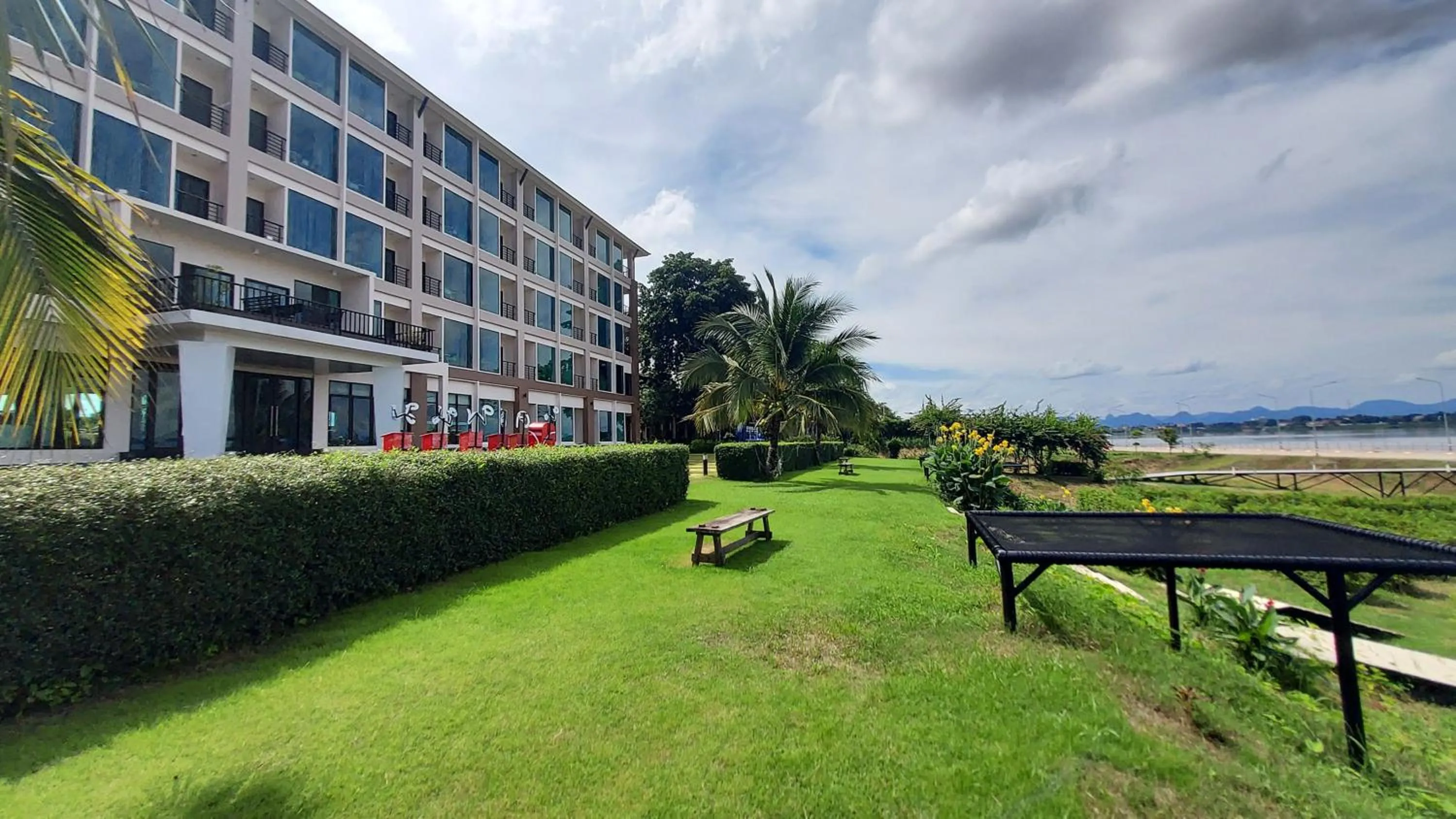 Garden in The River Hotel