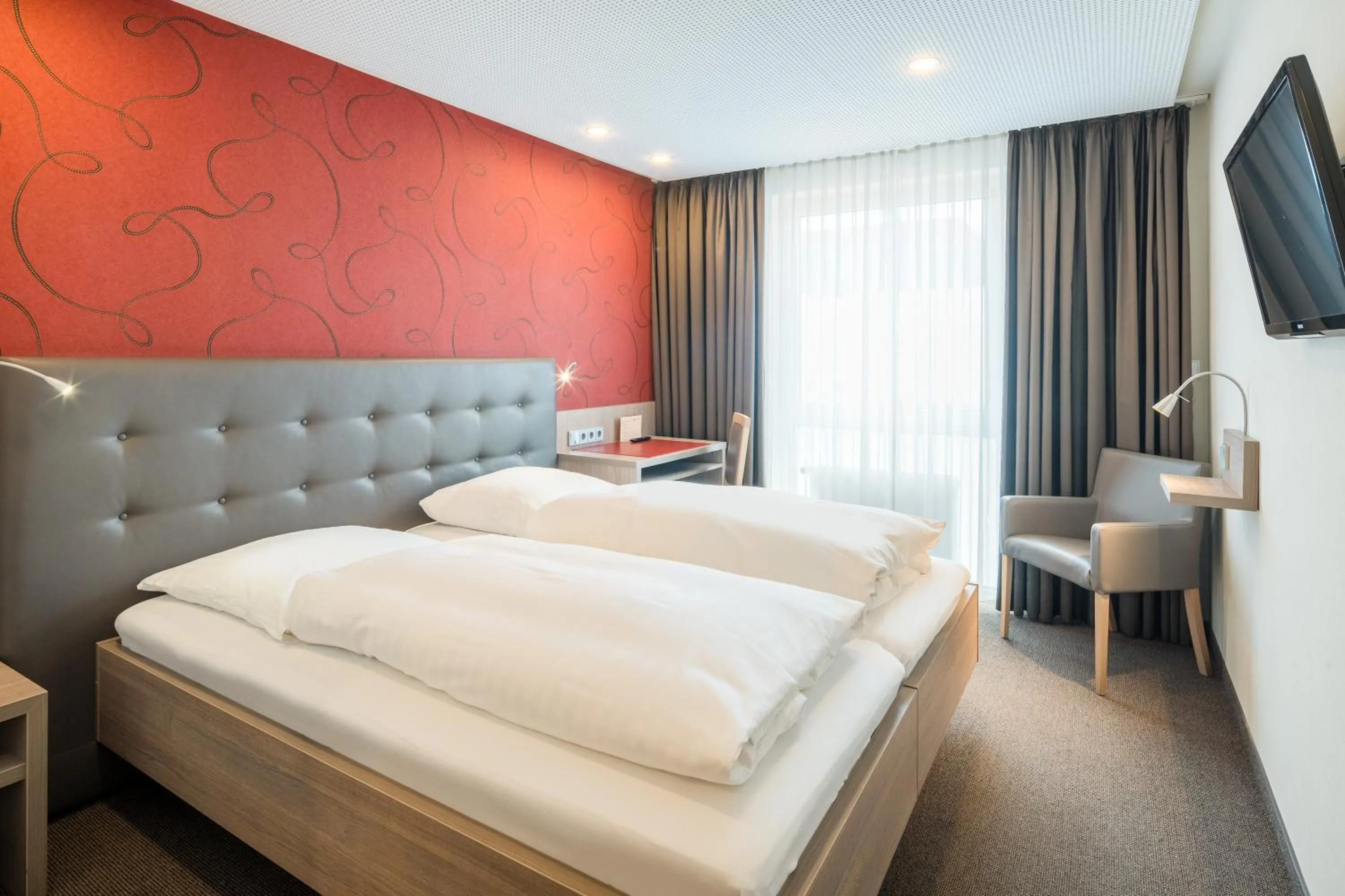 Photo of the whole room, Bed in Hotel Rennschuh