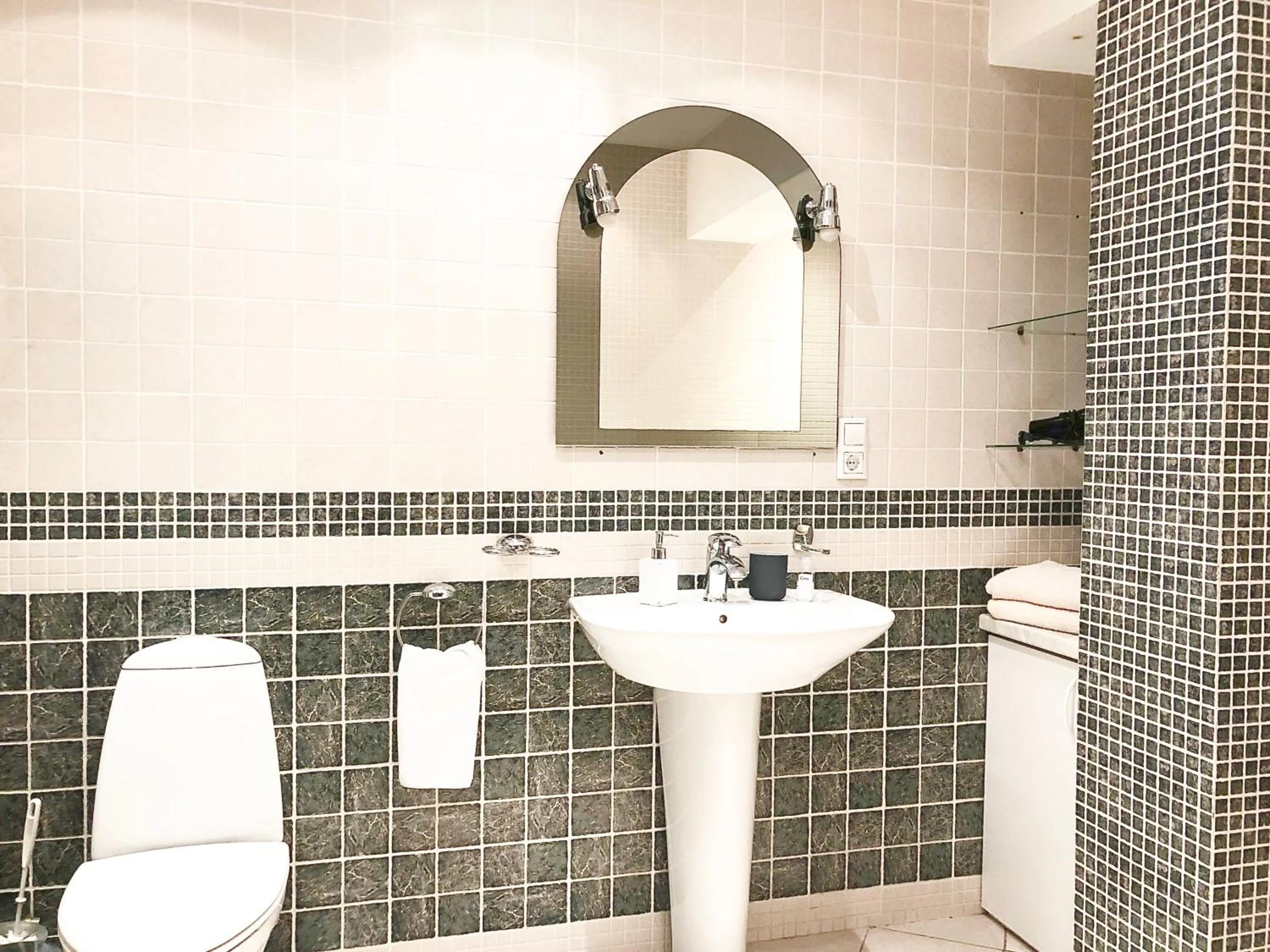 Bathroom in Vilnius Apartments & Suites – Old Town