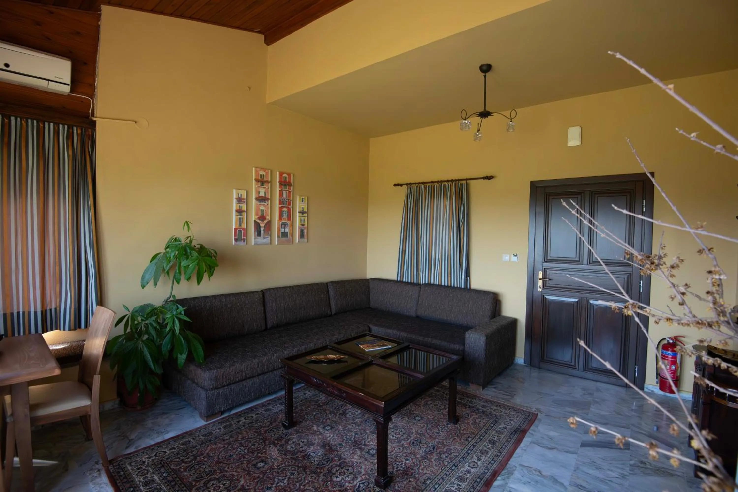 Living room in Koukos Inn