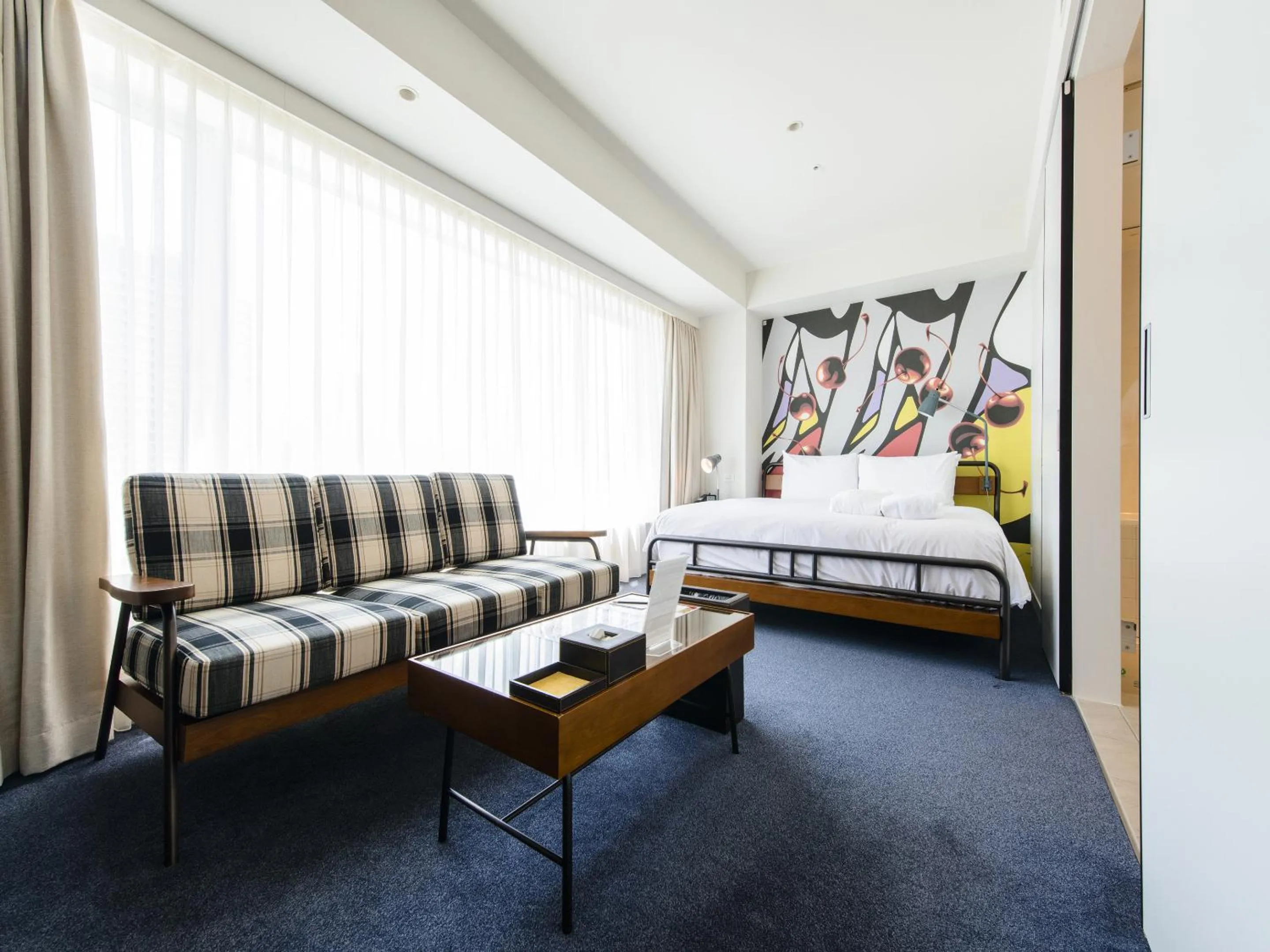 Photo of the whole room, Bed in Shinjuku Granbell Hotel