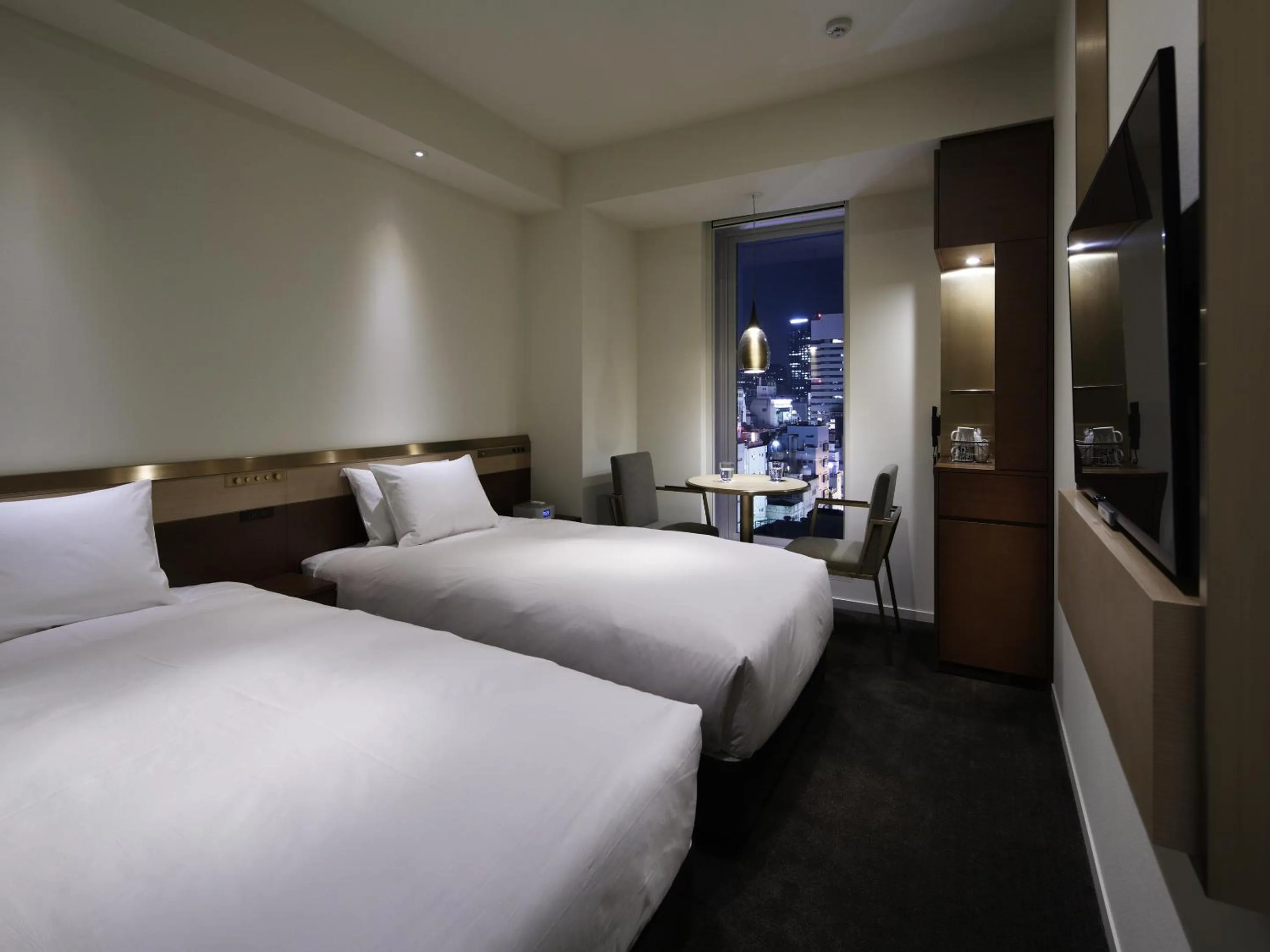 Photo of the whole room, Bed in Shinjuku Granbell Hotel