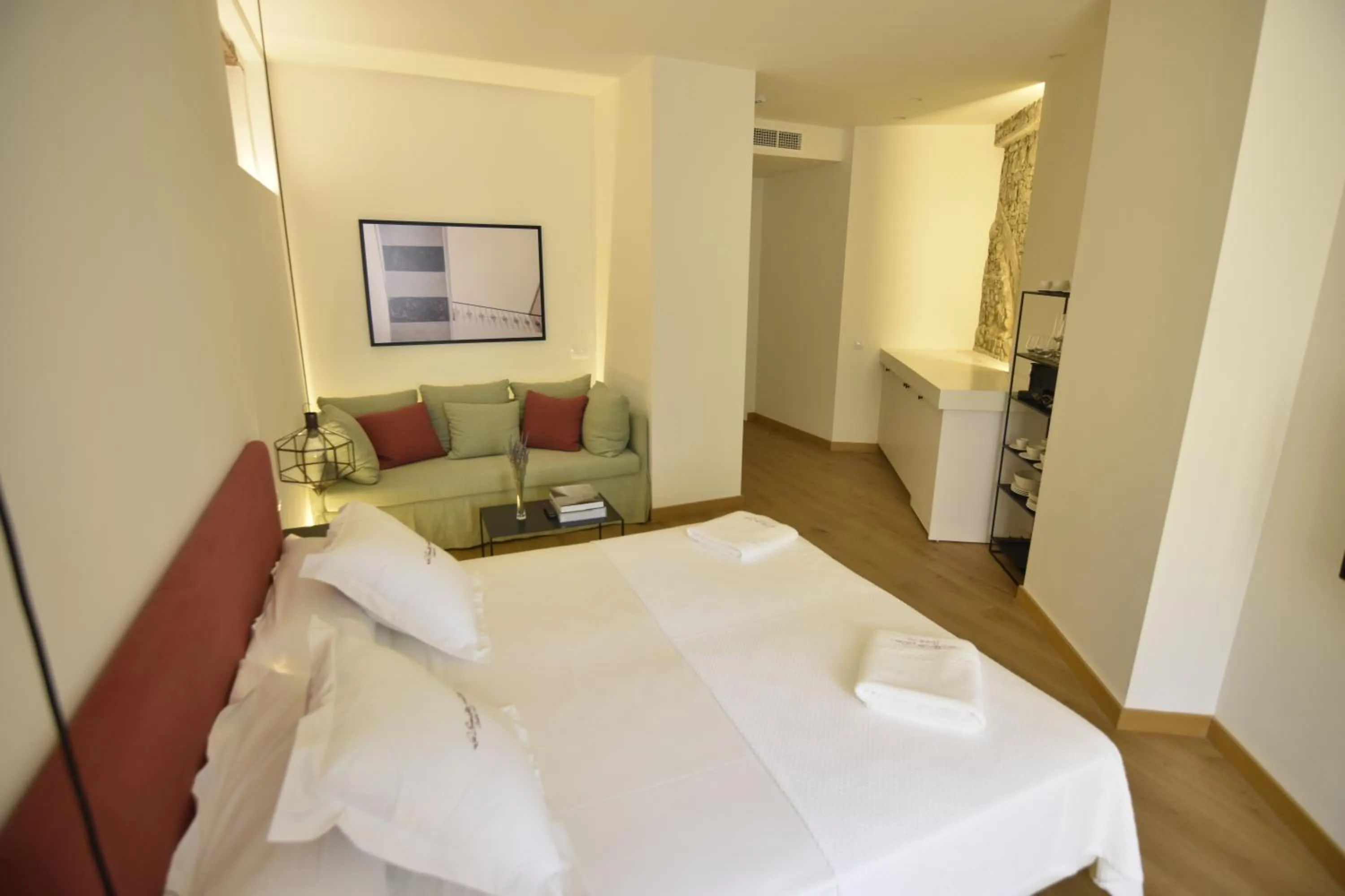 Photo of the whole room, Bed in La Ermita Suites - Único Hotel Monumento de Córdoba