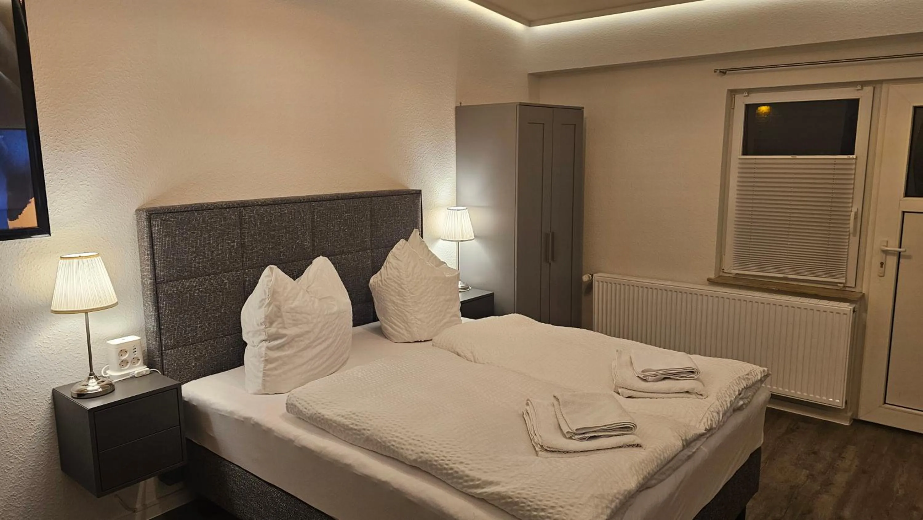 Photo of the whole room, Bed in Appartement Vermietung Brunner