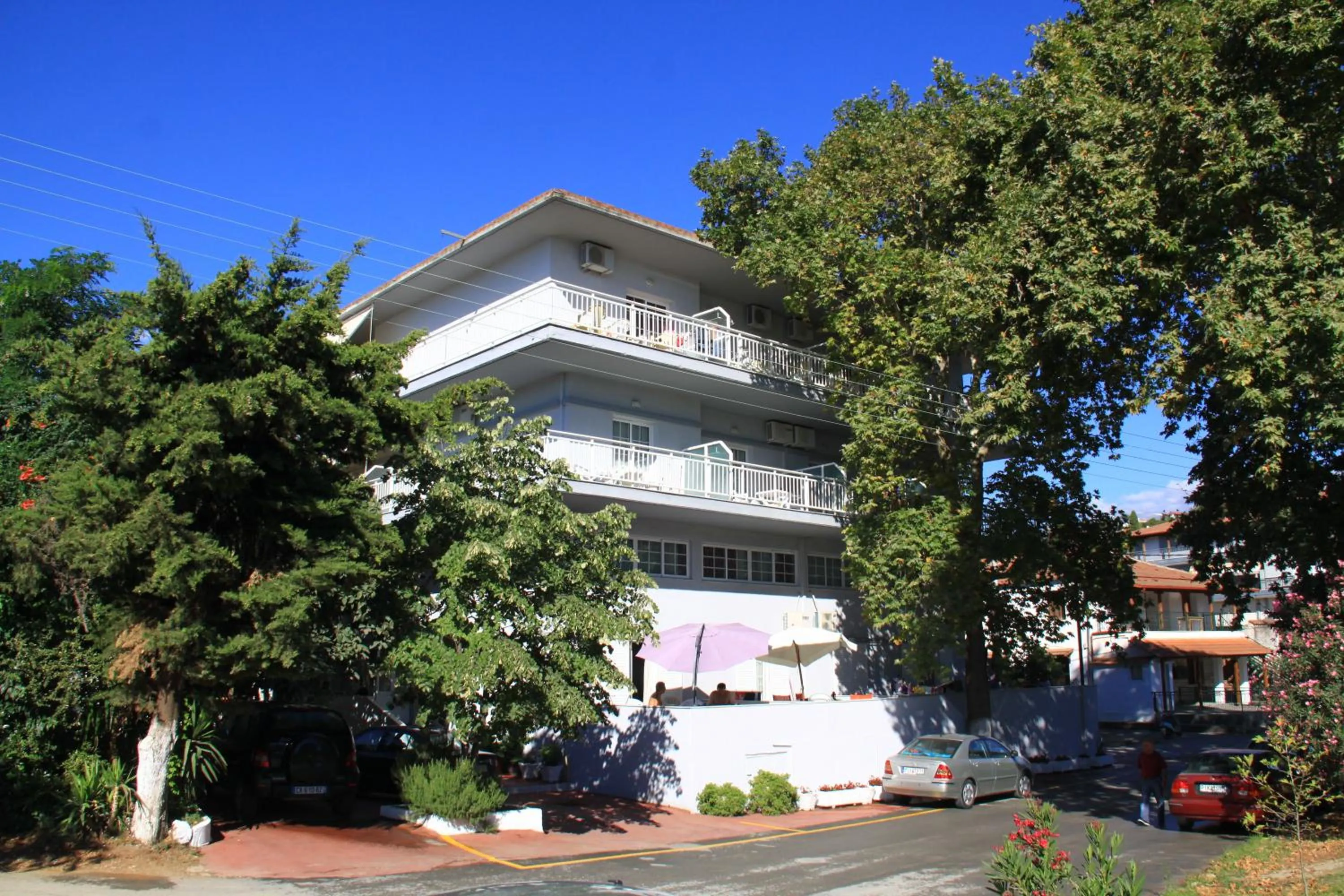 Property building in Galanis Studios and Apartments