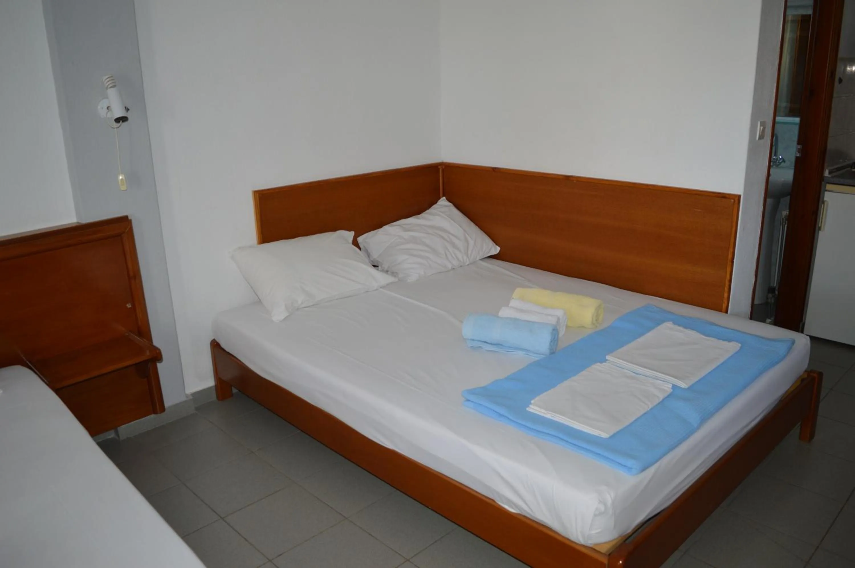 Photo of the whole room, Bed in Galanis Studios and Apartments