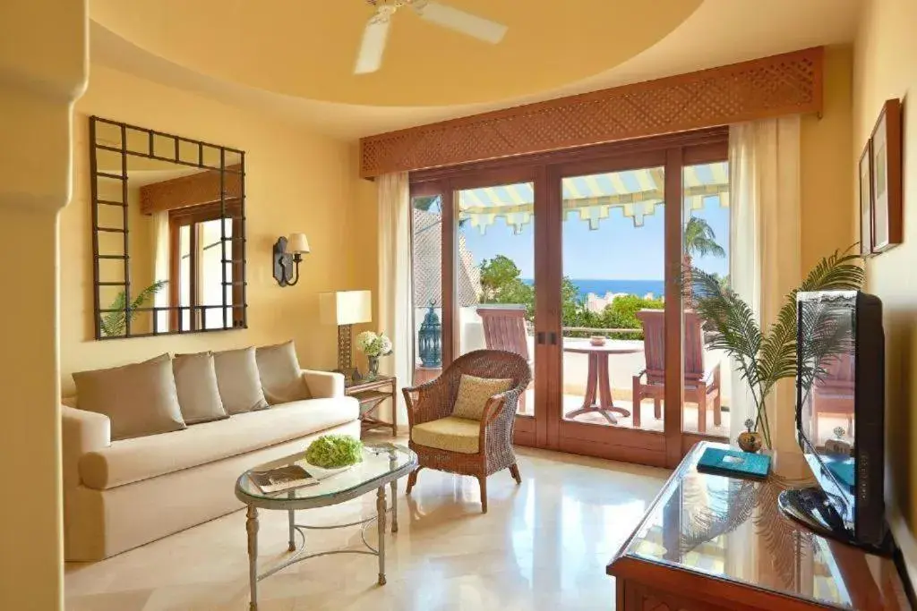 Two-Bedroom Suite in Four Seasons Resort Sharm El Sheikh Private Residential Villa & Chalet - Egypt Two-Bedroom Suite in Four Seasons Resort Sharm El Sheikh Private Residential Villa & Chalet - Egypt