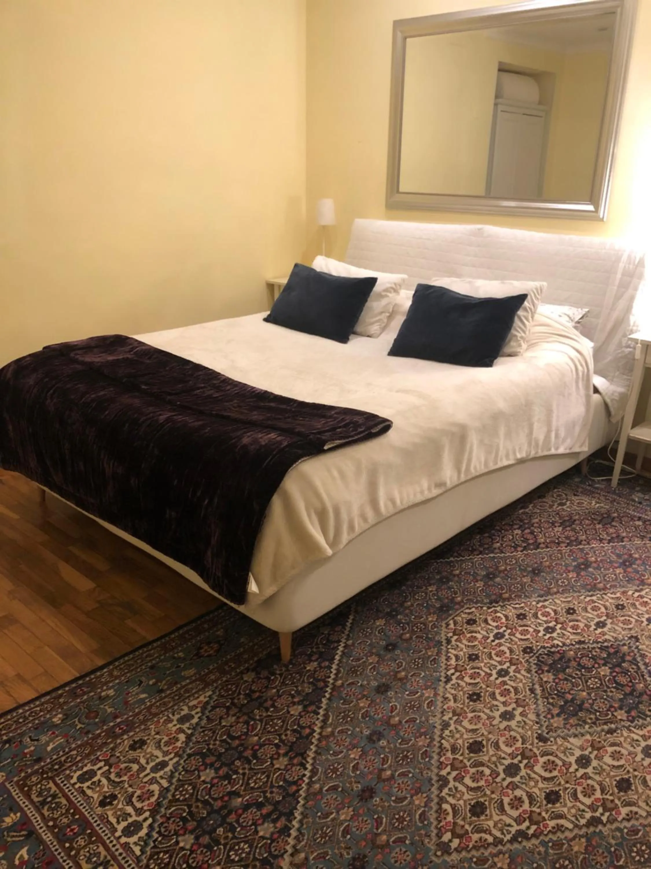 Bed in Aurora 31 - Suite & Breakfast