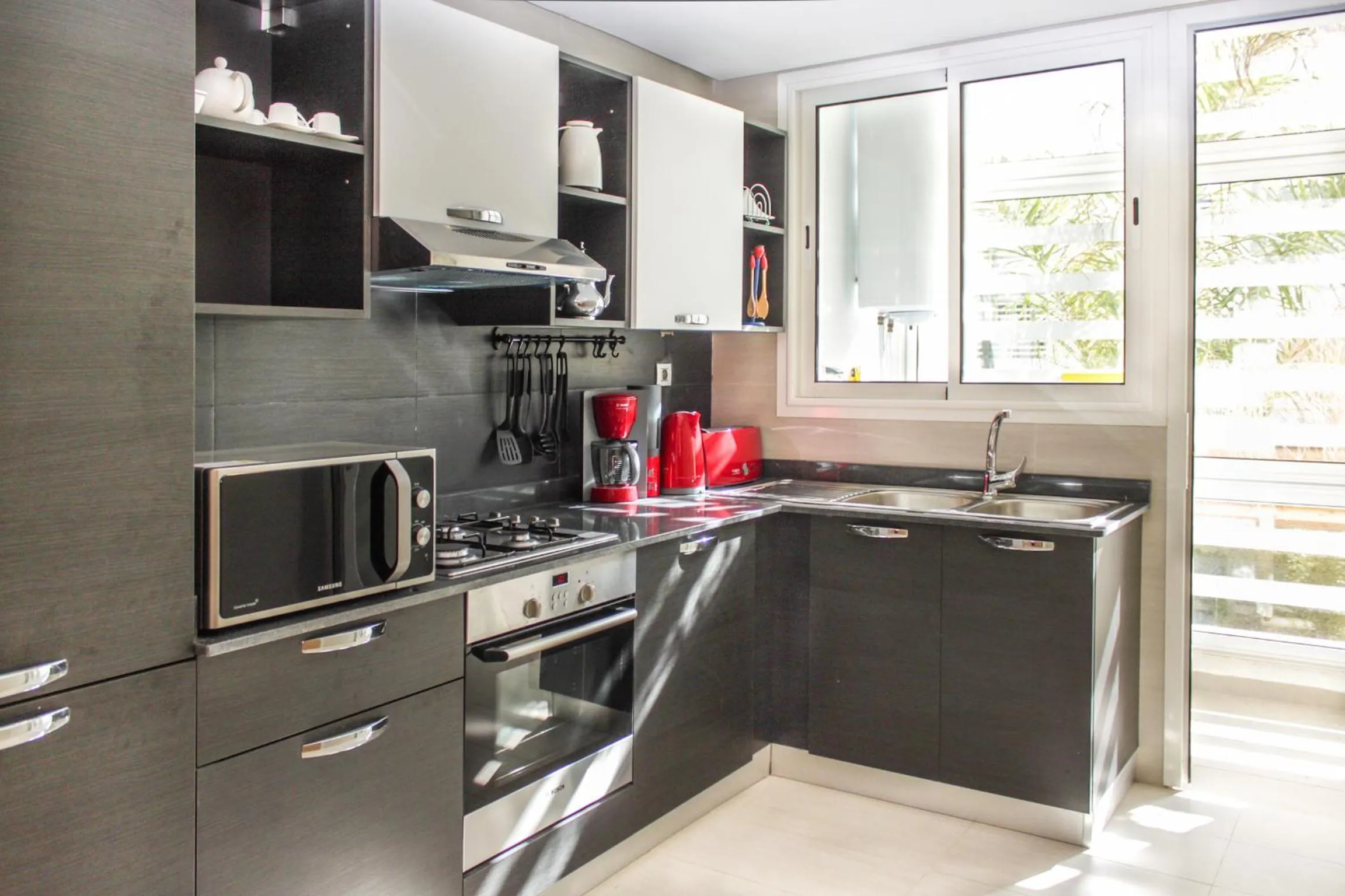 Kitchen or kitchenette in Prestigia Rabat Hay Riad Premium Apartments