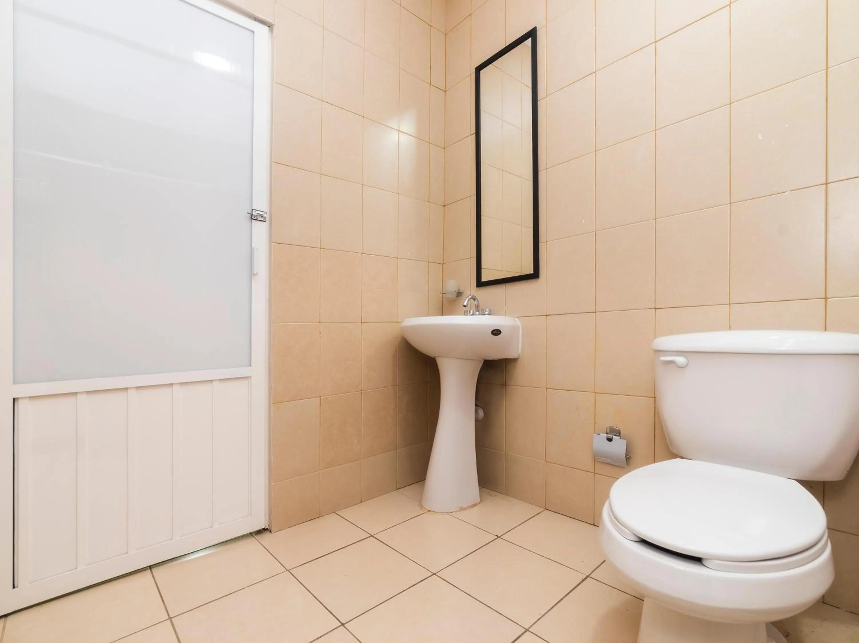 Bathroom in Hotel Santa Cruz