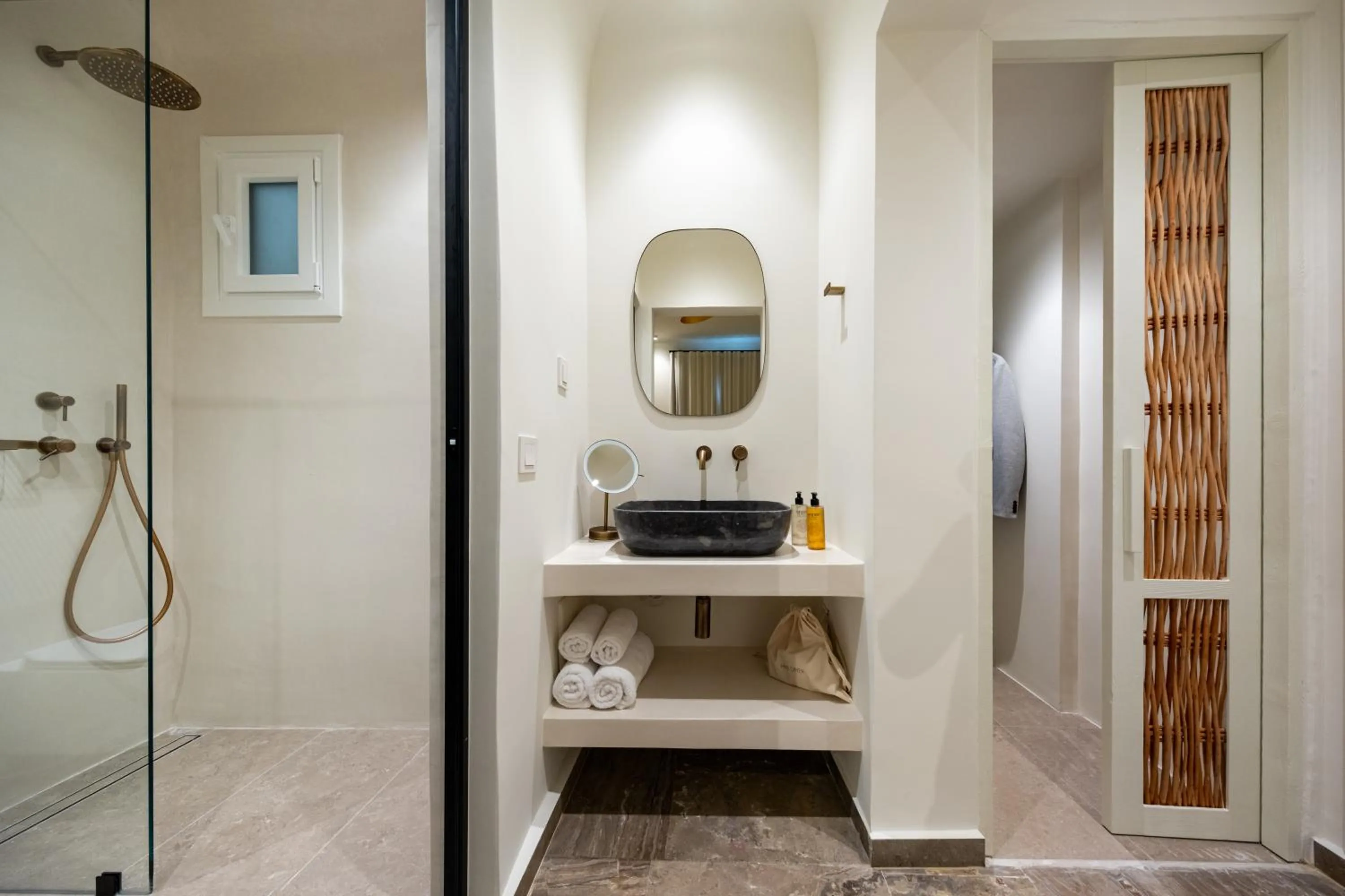 Bathroom in Hotel Oasis