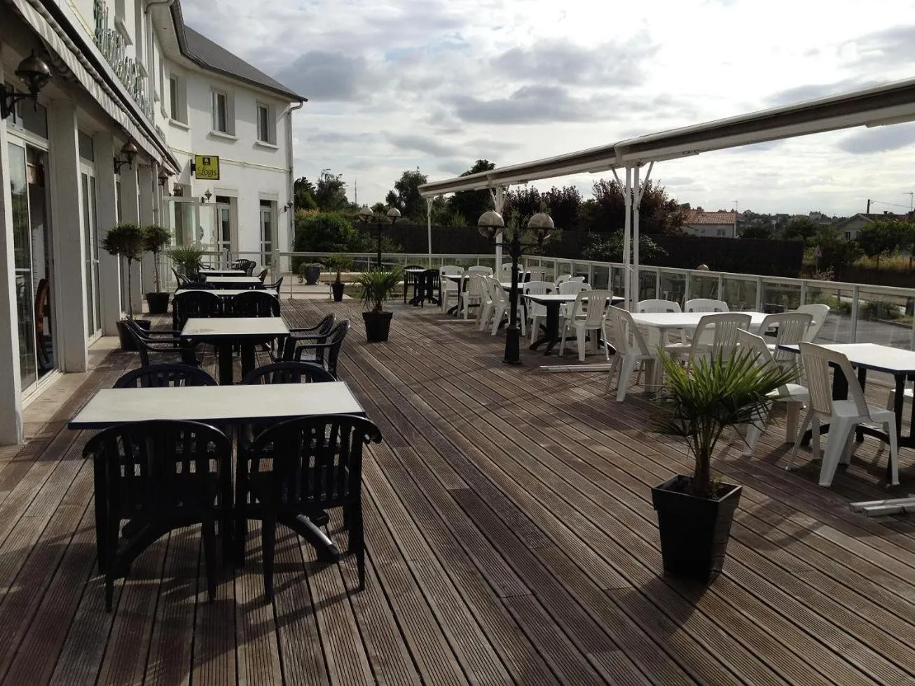 Balcony/Terrace in Hôtellerie Saint Jean
