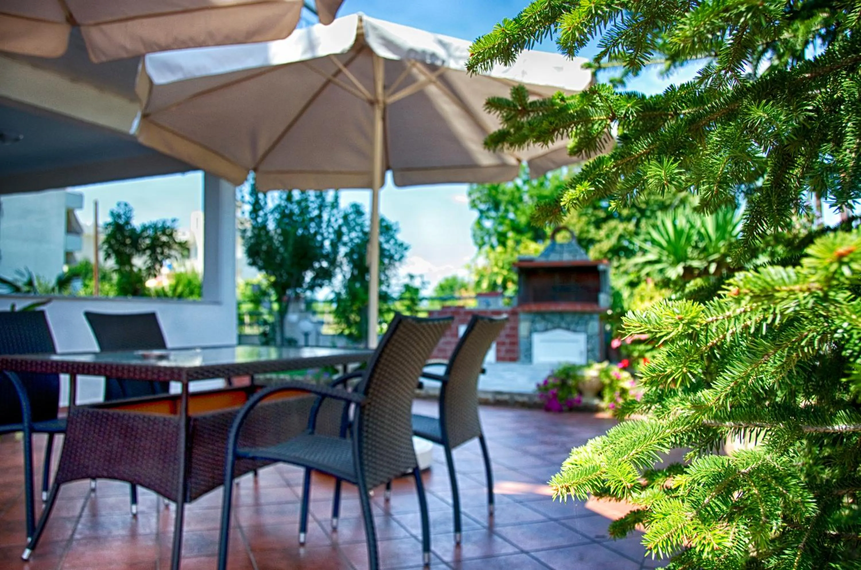 Garden in Galini Apartments