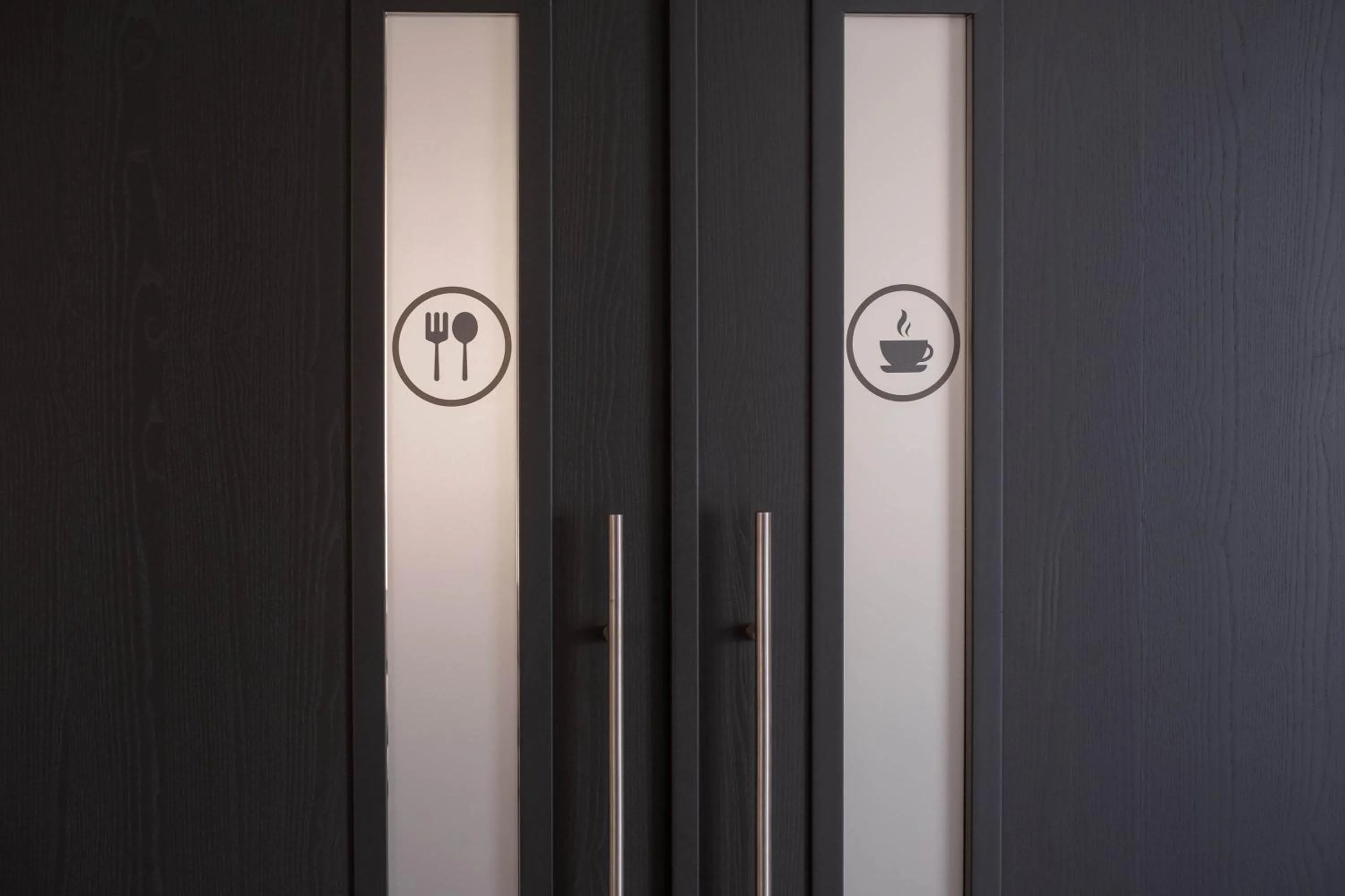 Breakfast in Hotel 1921