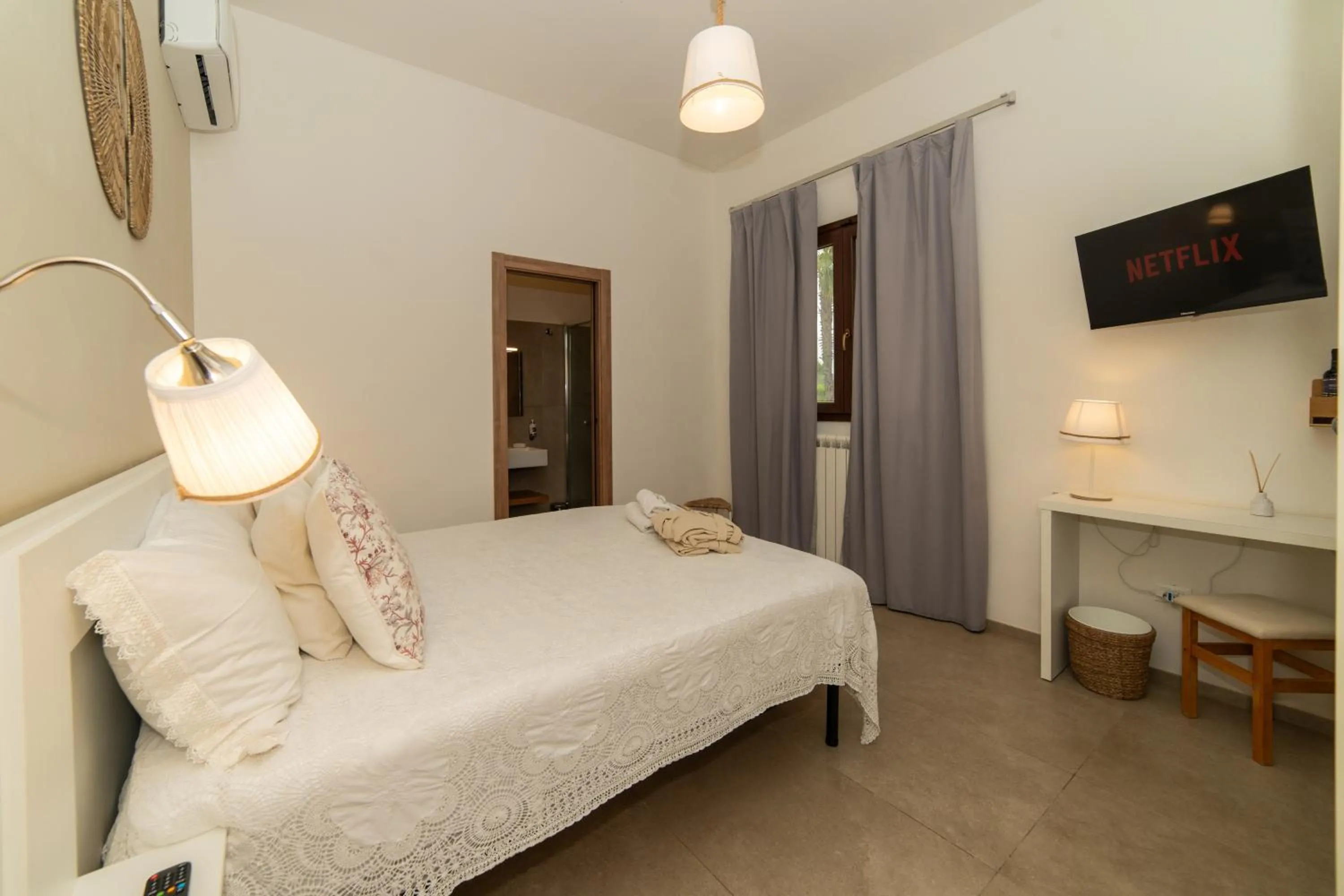 Bed in Villa Mamma Grazia Rooms