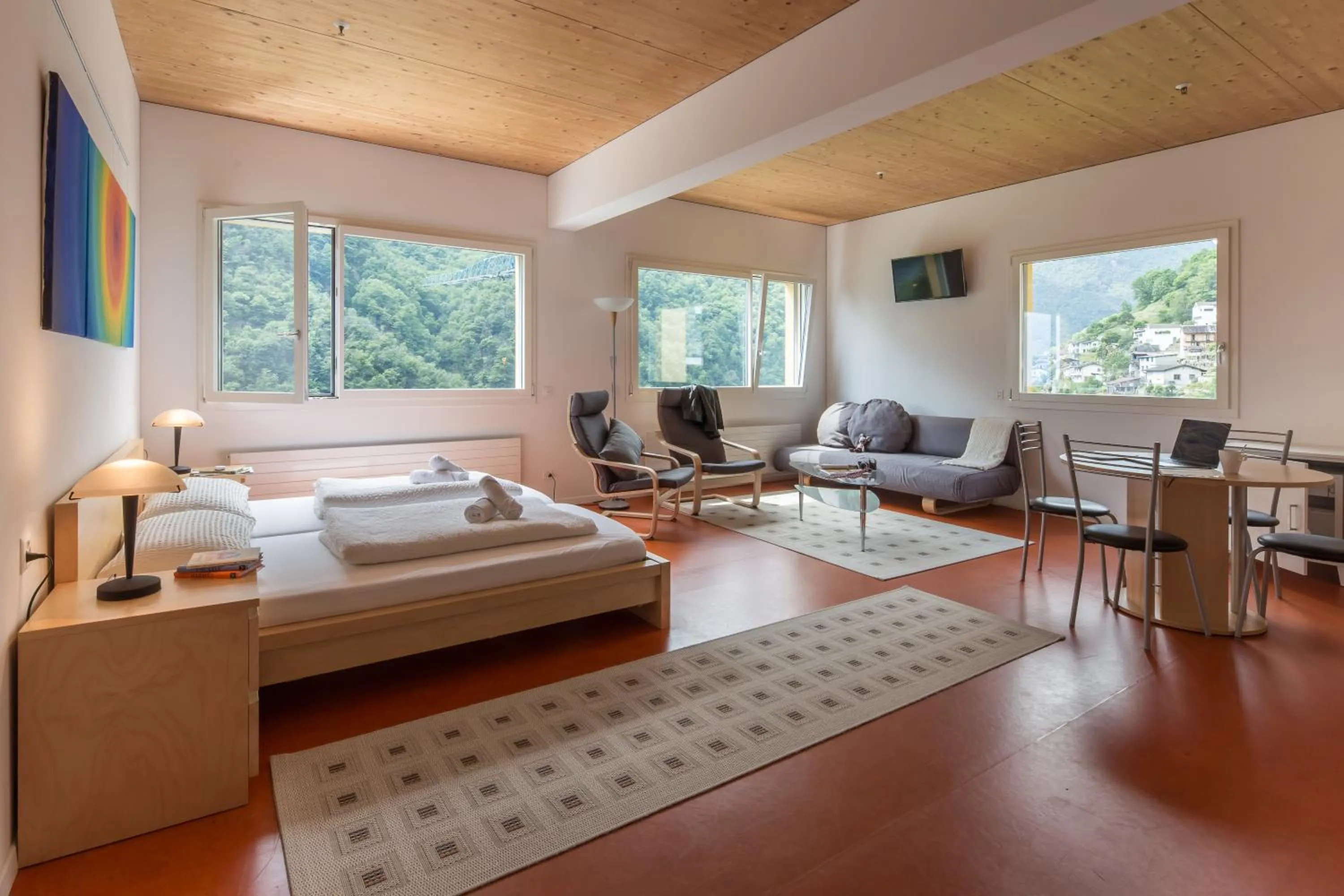 Deluxe Family Suite in Hotel Pizzo Vogorno