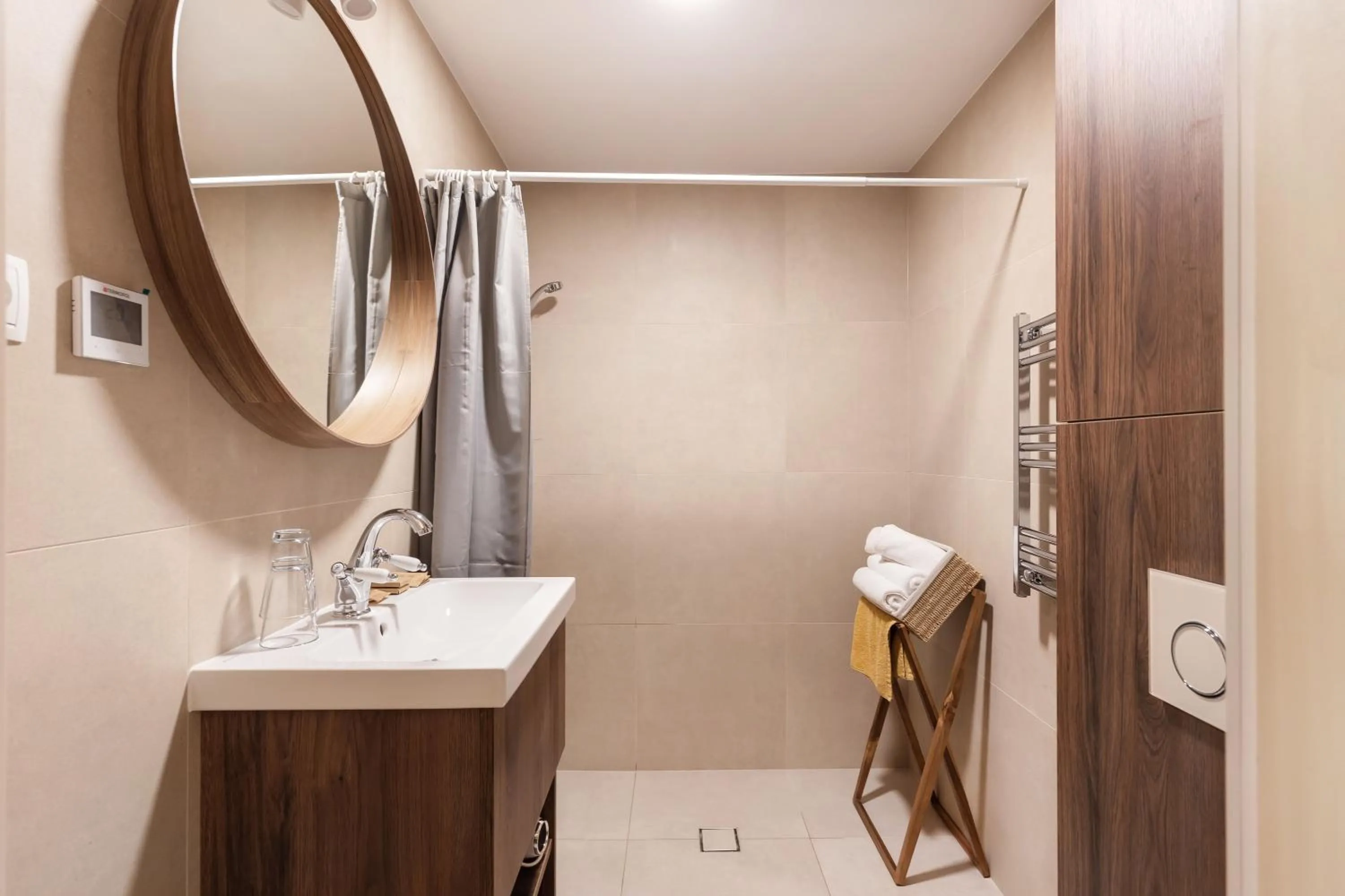 Bathroom in Nidos Banga