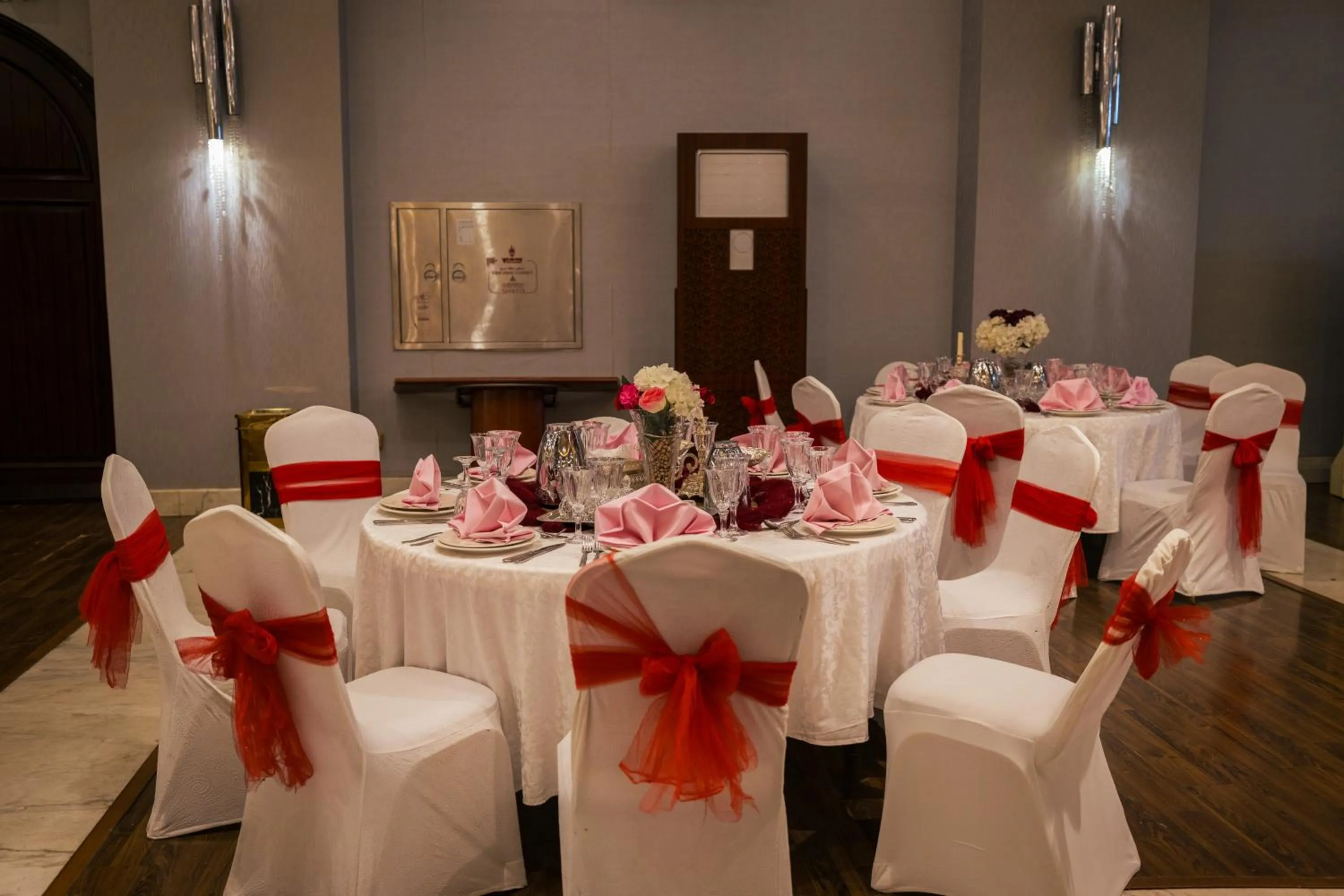 Living room in Jeddah Grand Hotel