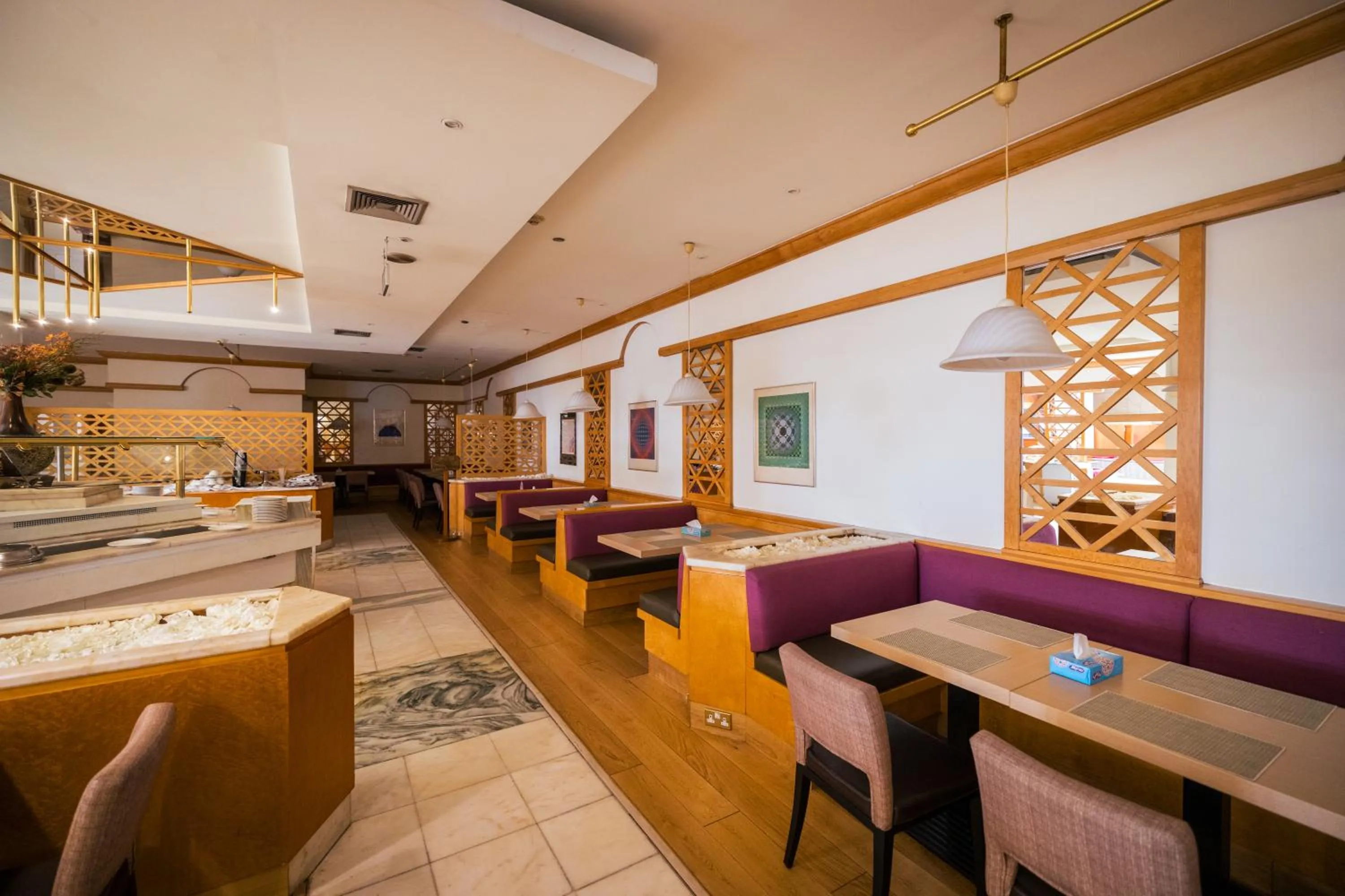 Kitchen or kitchenette in Jeddah Grand Hotel