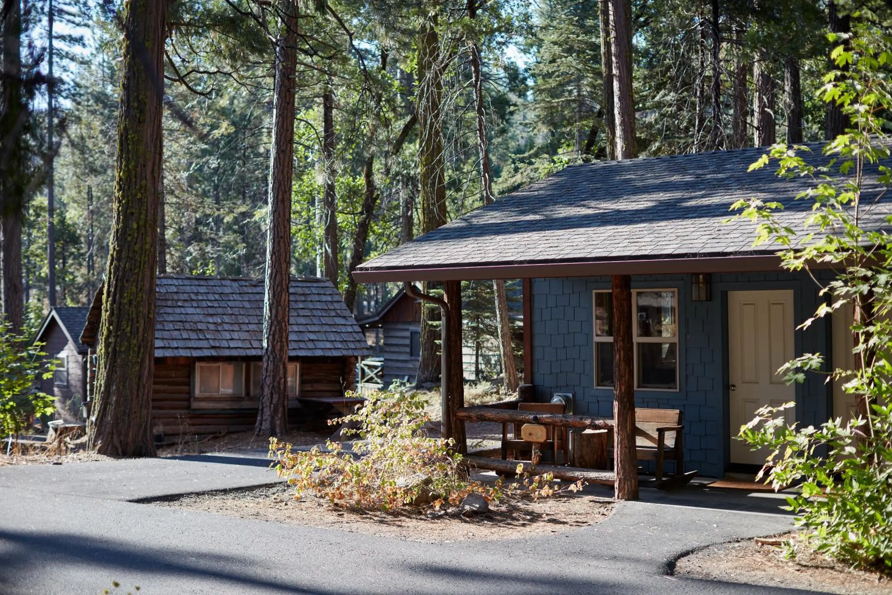 Patio in Evergreen Lodge at Yosemite