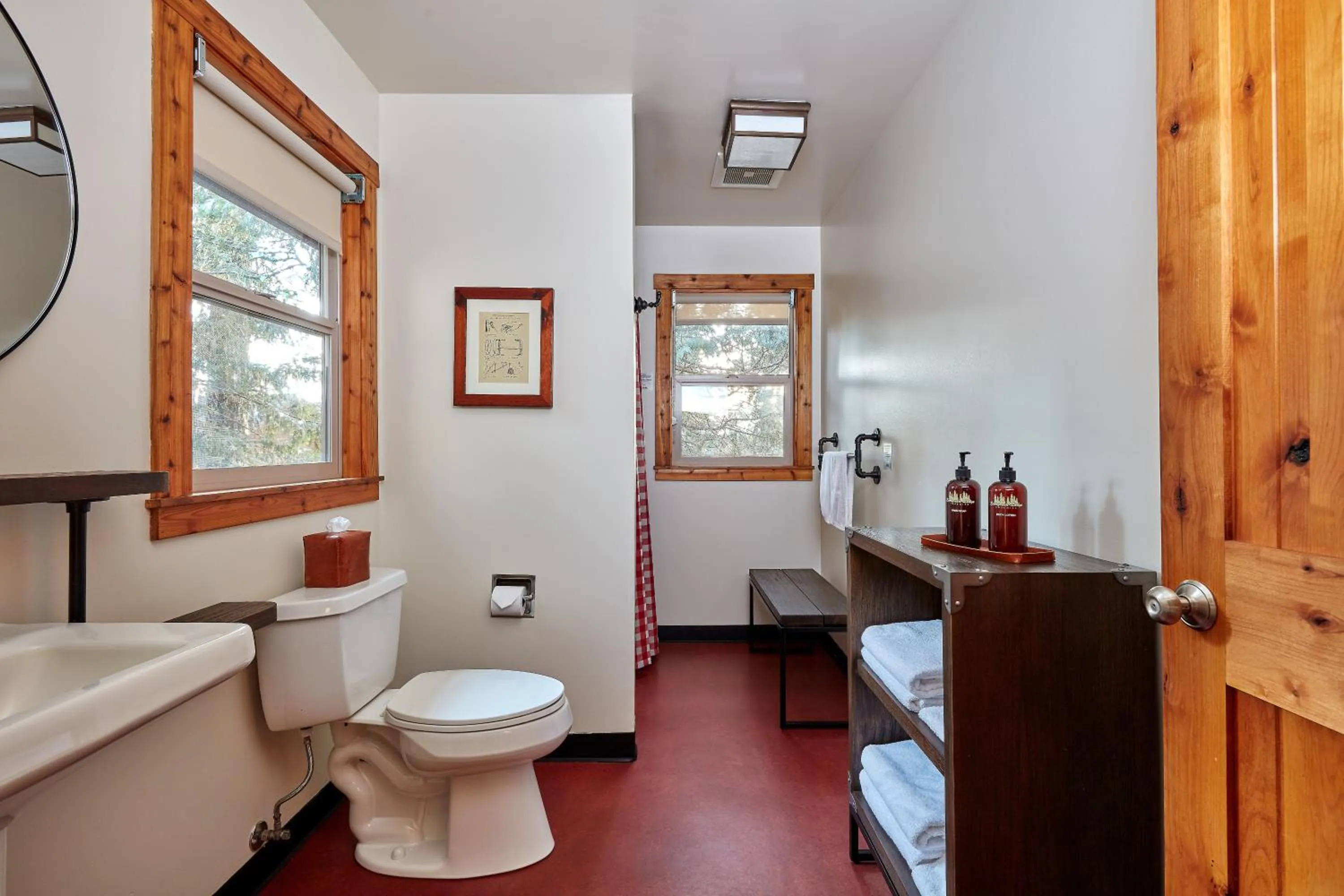 Toilet in Evergreen Lodge at Yosemite