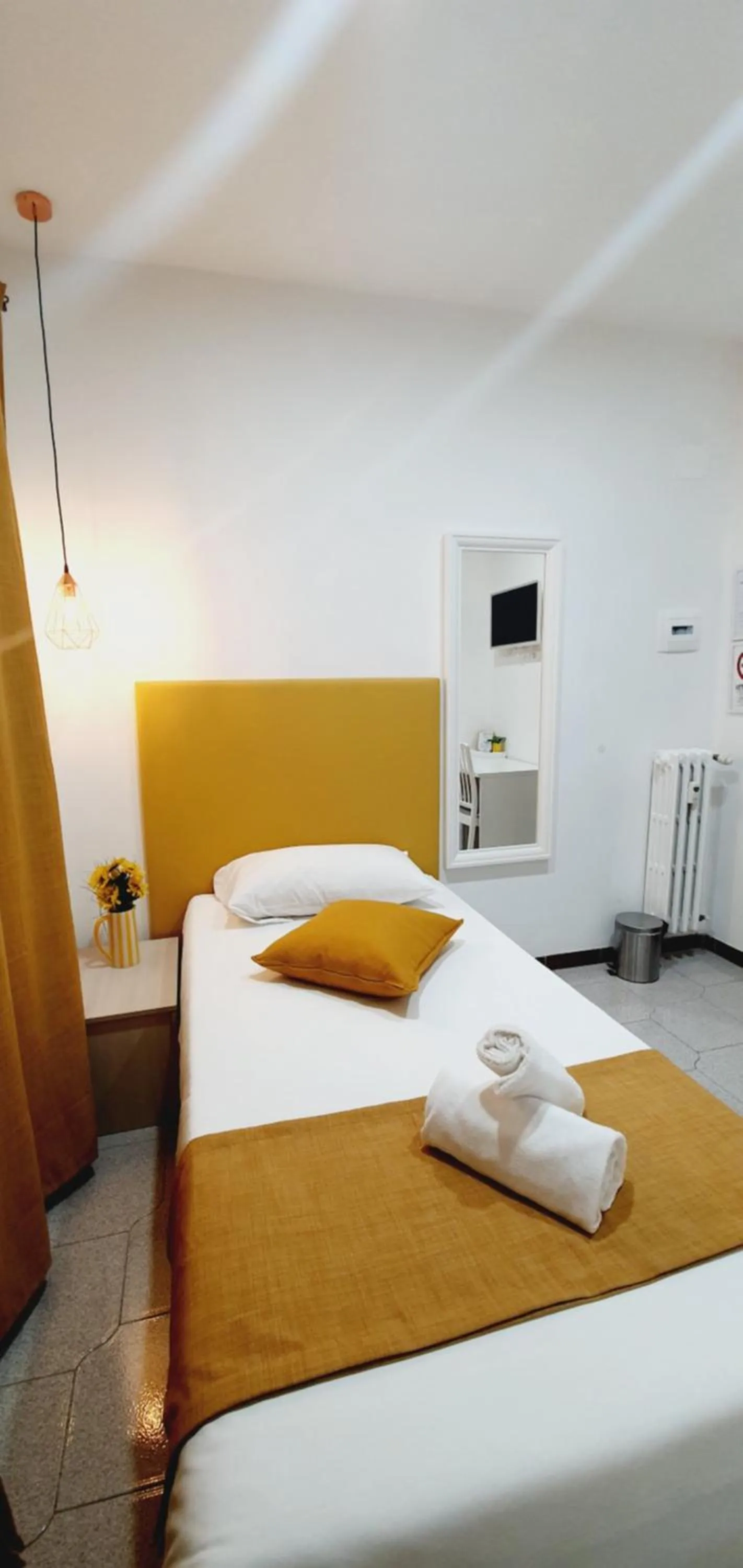 Bedroom, Bed in Affittacamere Dianir