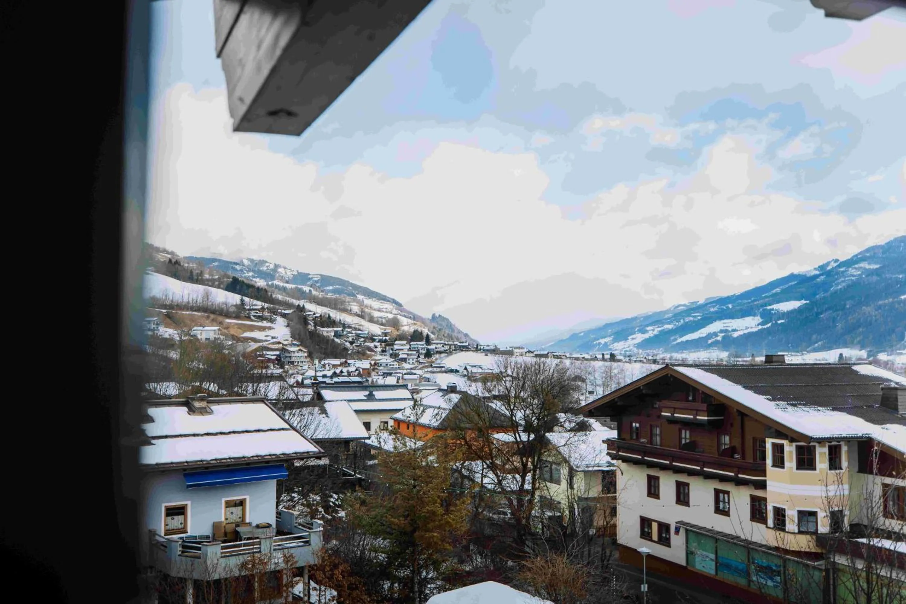 Property building in Hotel in the HEART of the Alps