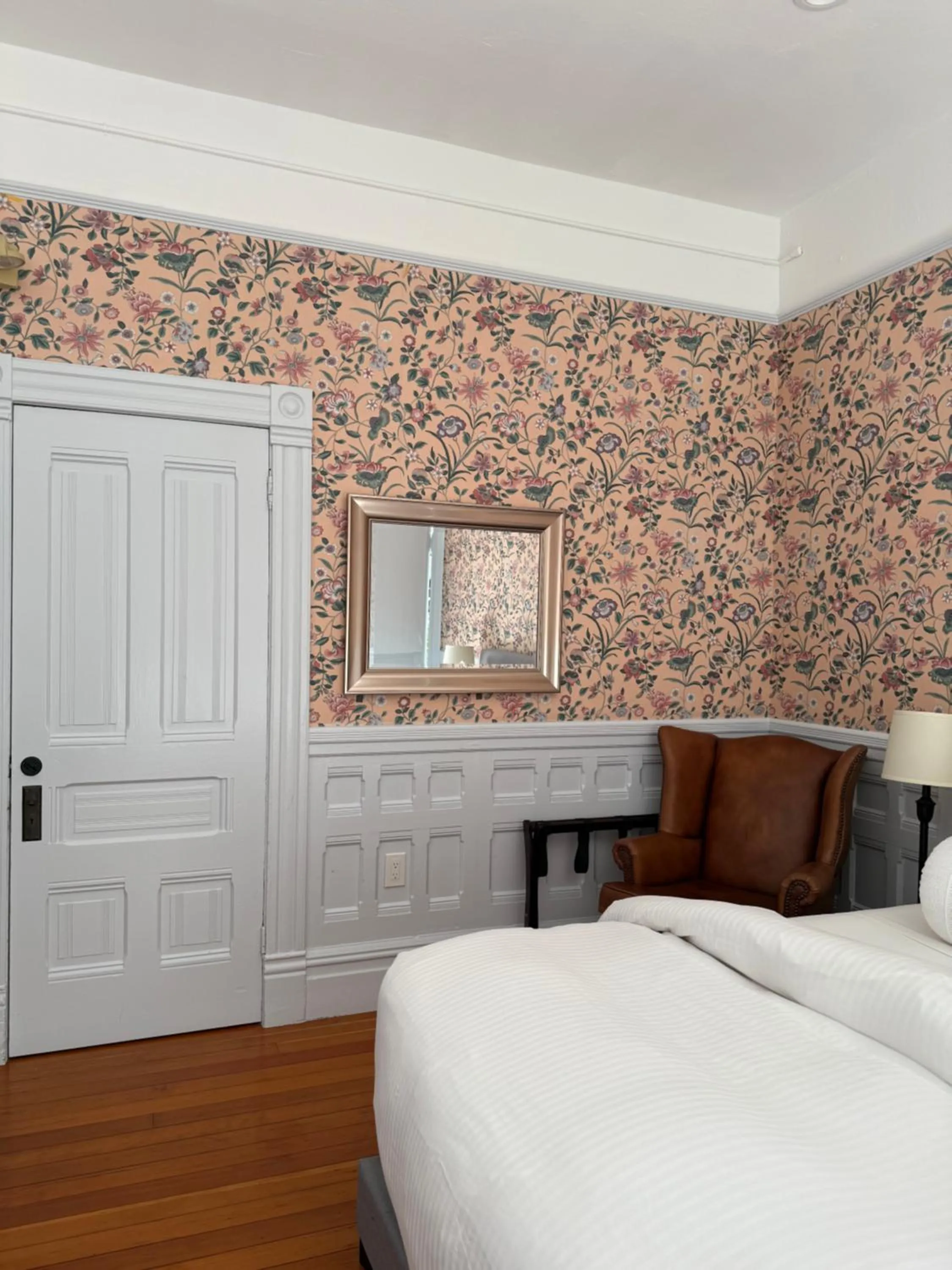 Bed in Cowper Inn