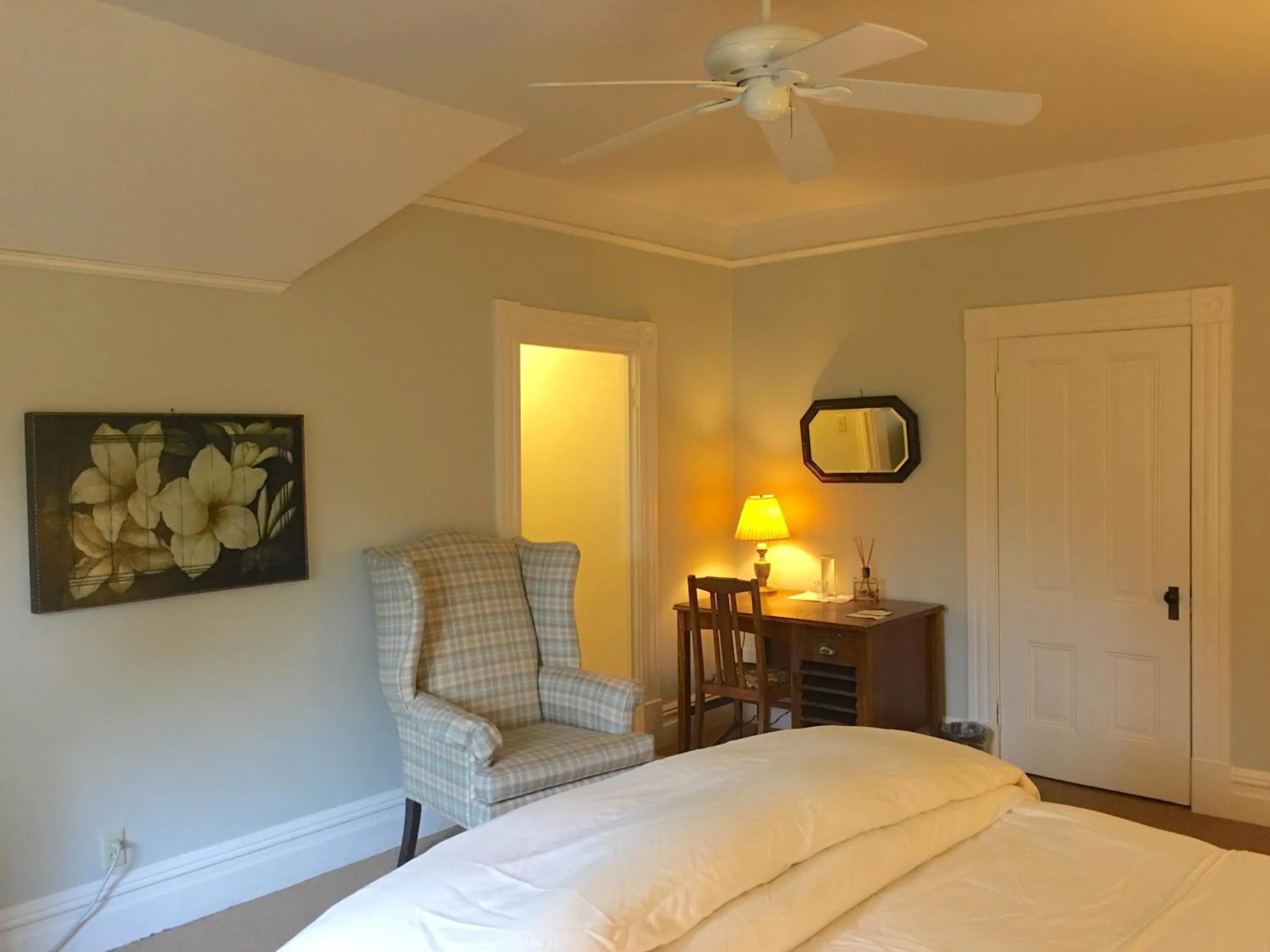 Suite - single occupancy in Cowper Inn