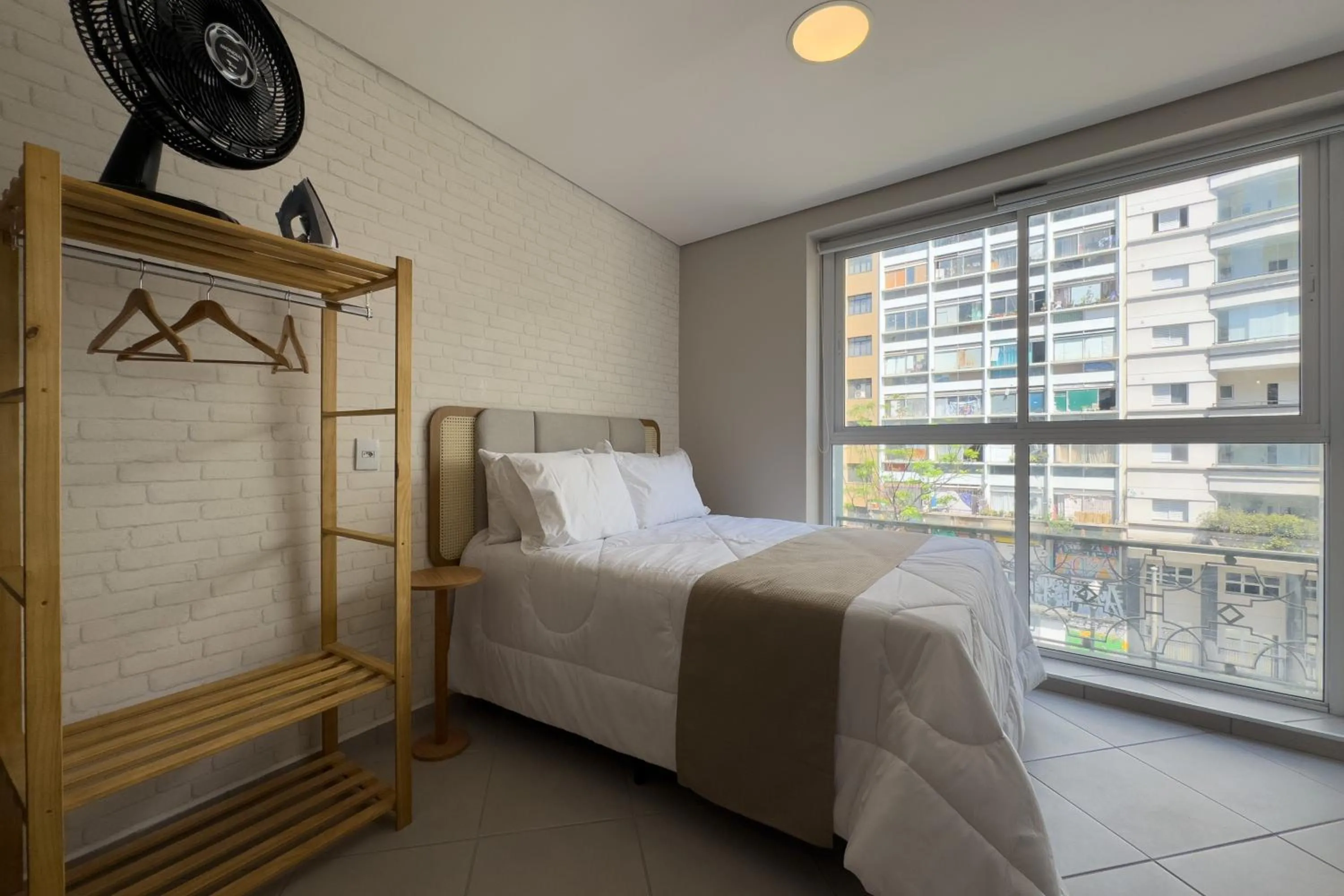 Photo of the whole room, Bed in 360 Av Ipiranga