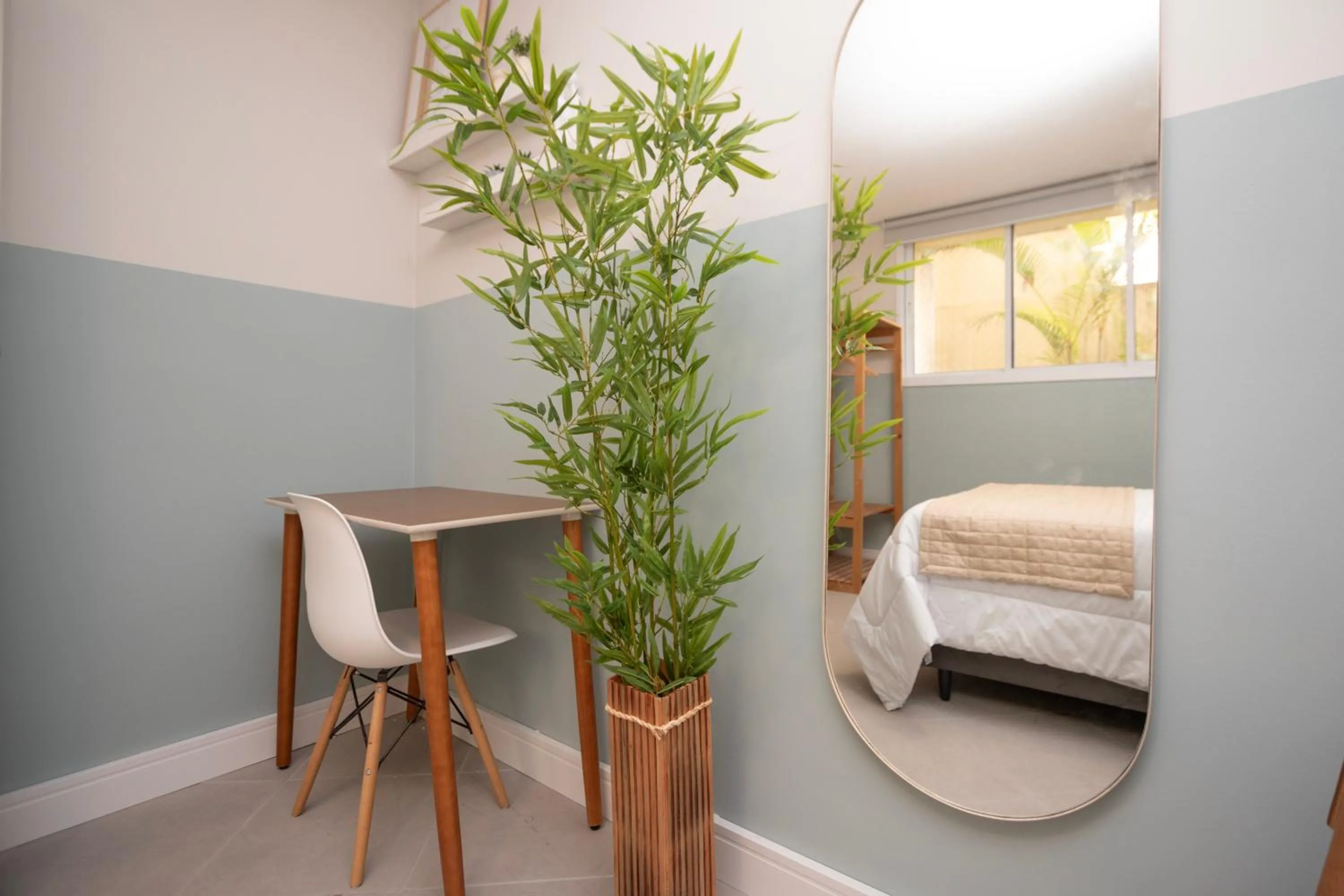Living room, Bed in 360 Av Ipiranga