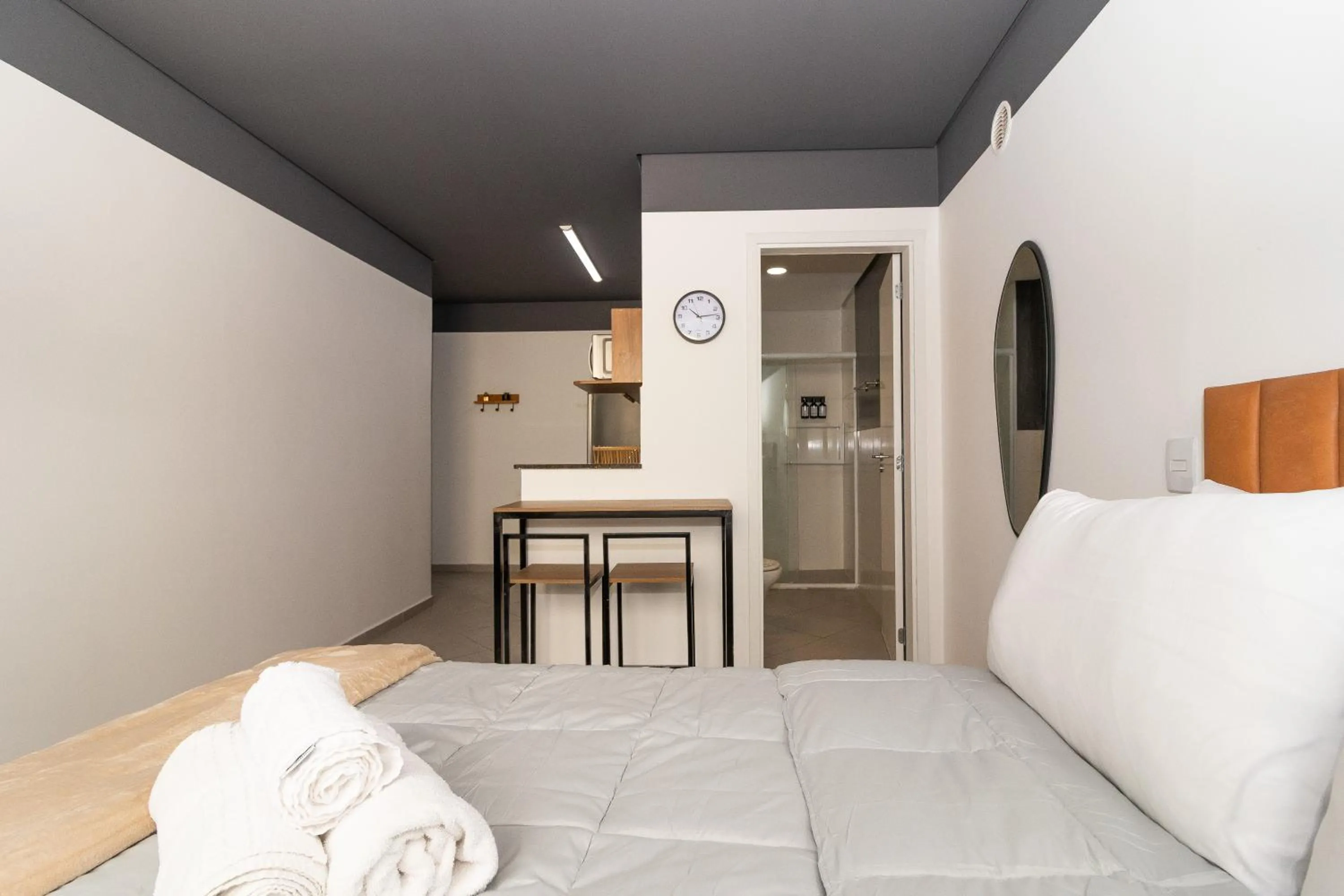 Bed in 360 Av Ipiranga