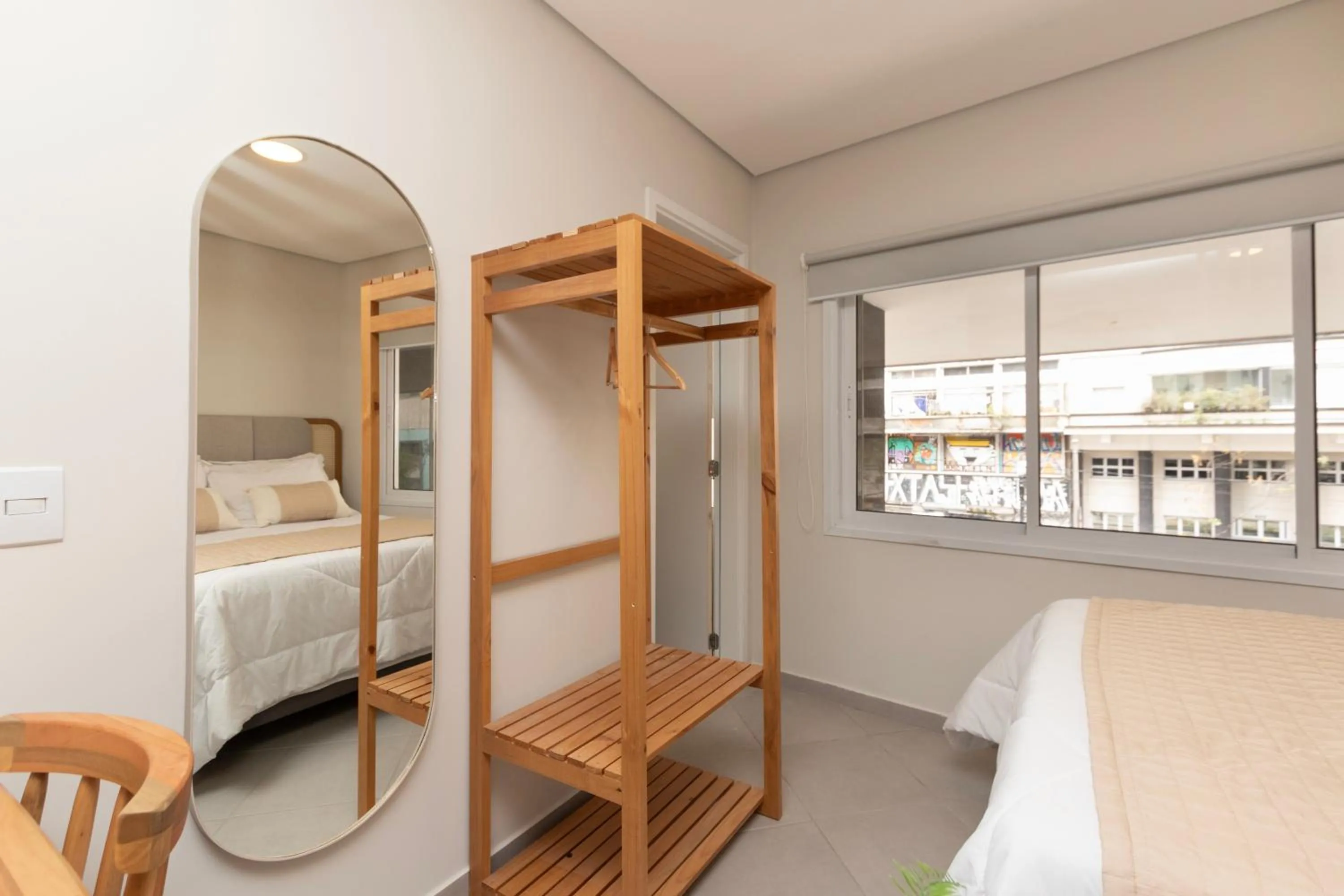 wardrobe, Bed in 360 Av Ipiranga