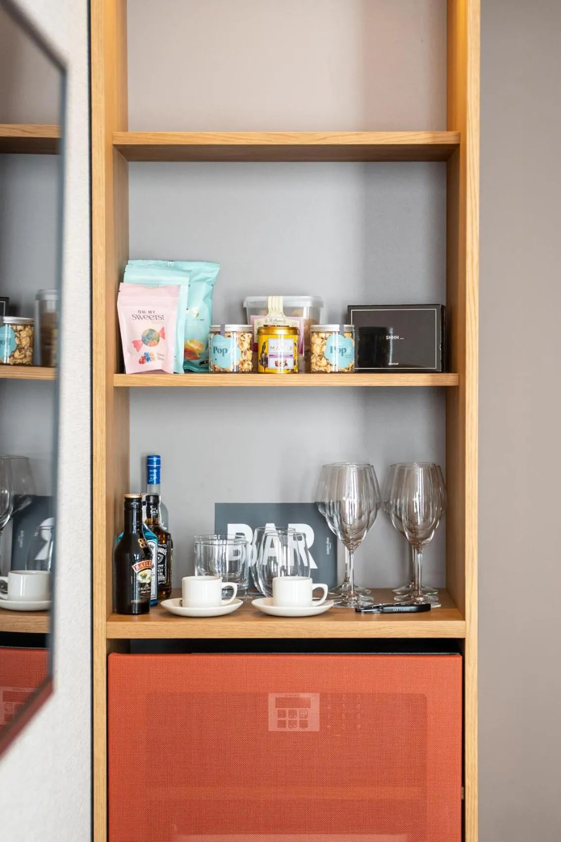 minibar in Ocean Drive Madrid