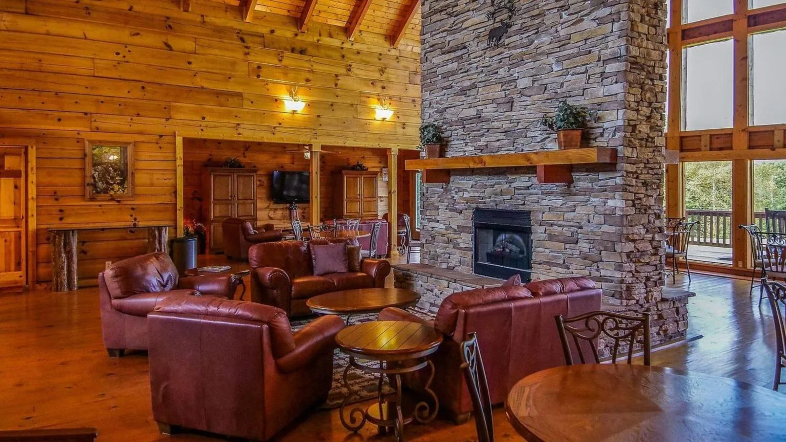 Seating area in Grandview Experience Lodge