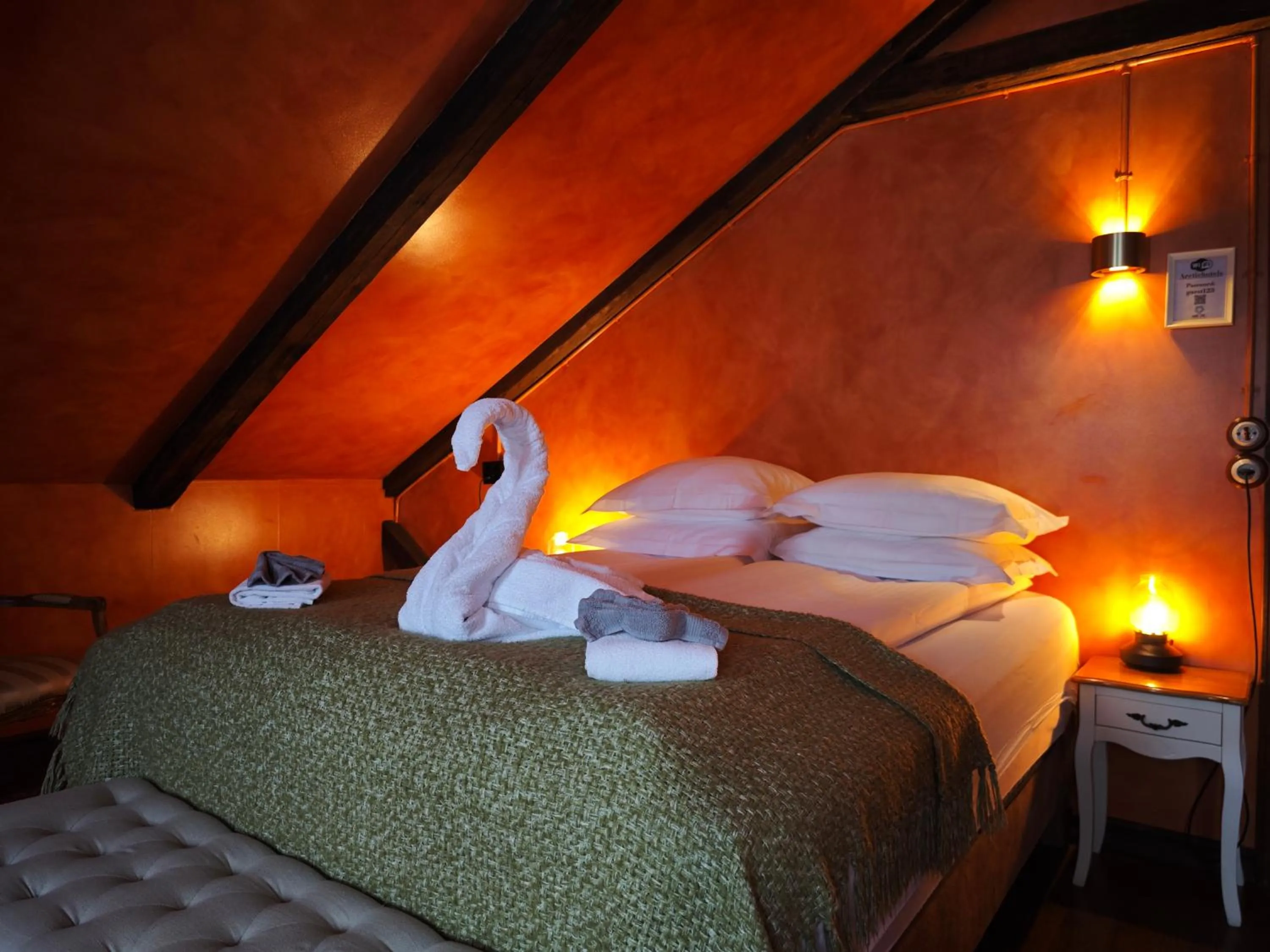 Bed in Hótel Tindastóll