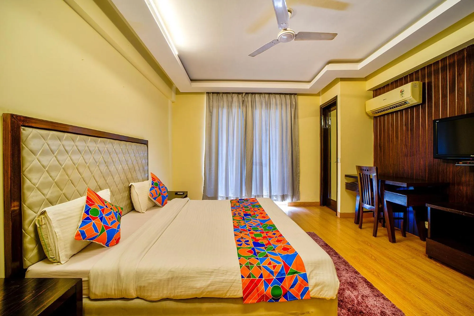 TV and multimedia, Bed in FabHotel Rivlet