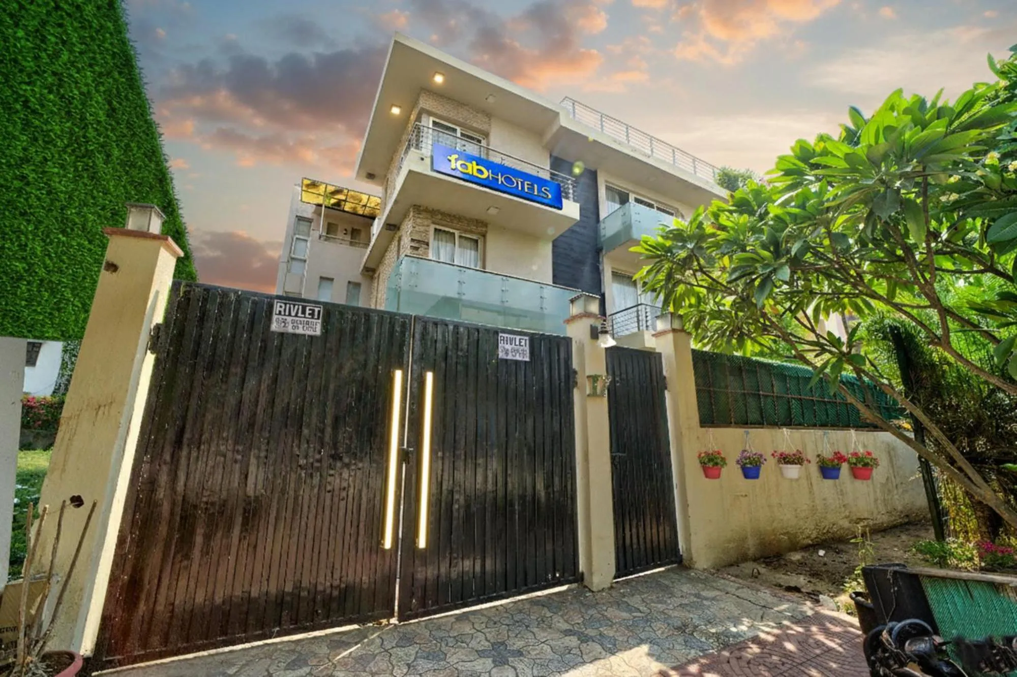 Property building in FabHotel Rivlet