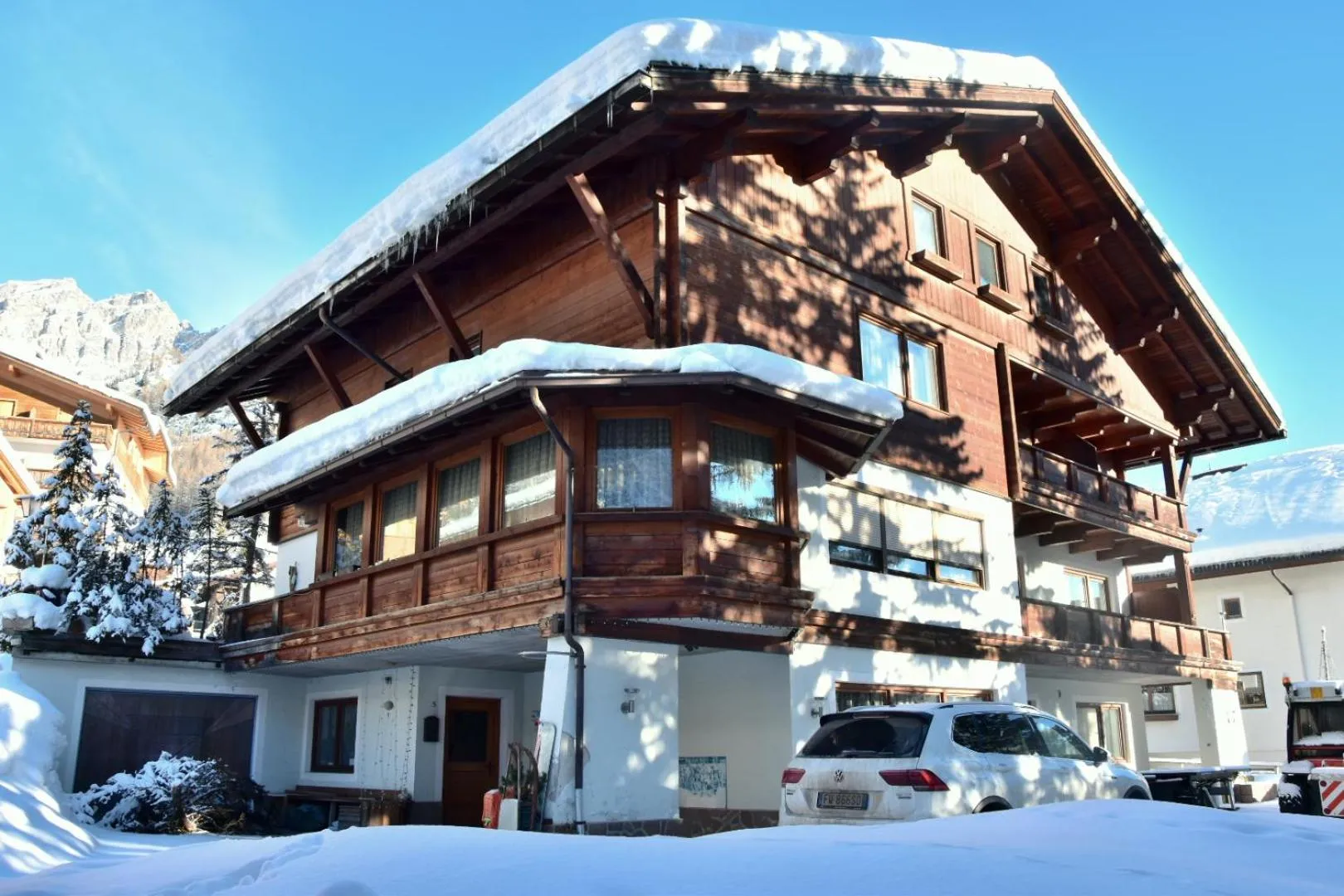 Property building in Residence Arche Noah - Colfosco