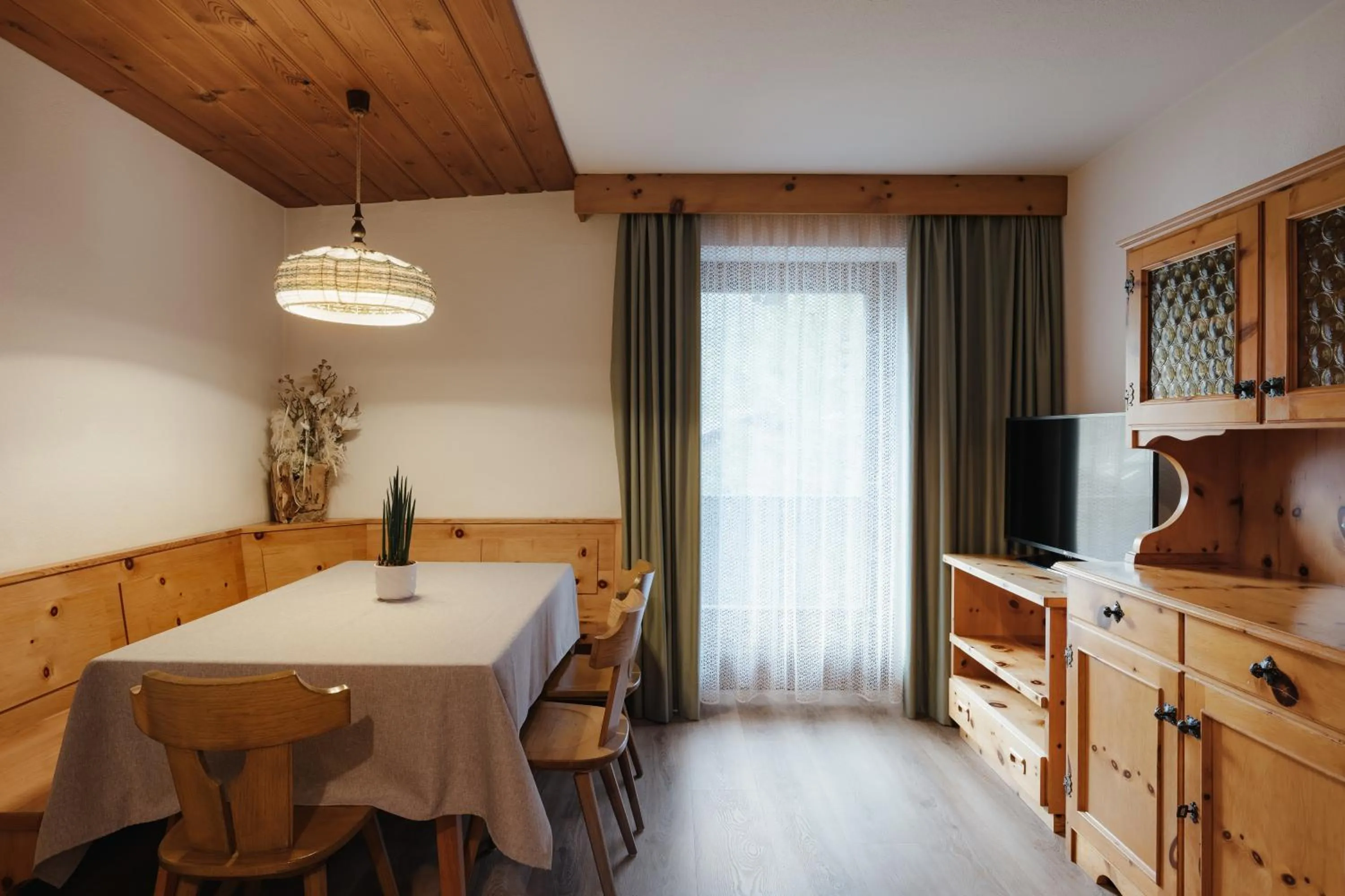 TV and multimedia in Residence Arche Noah - Colfosco