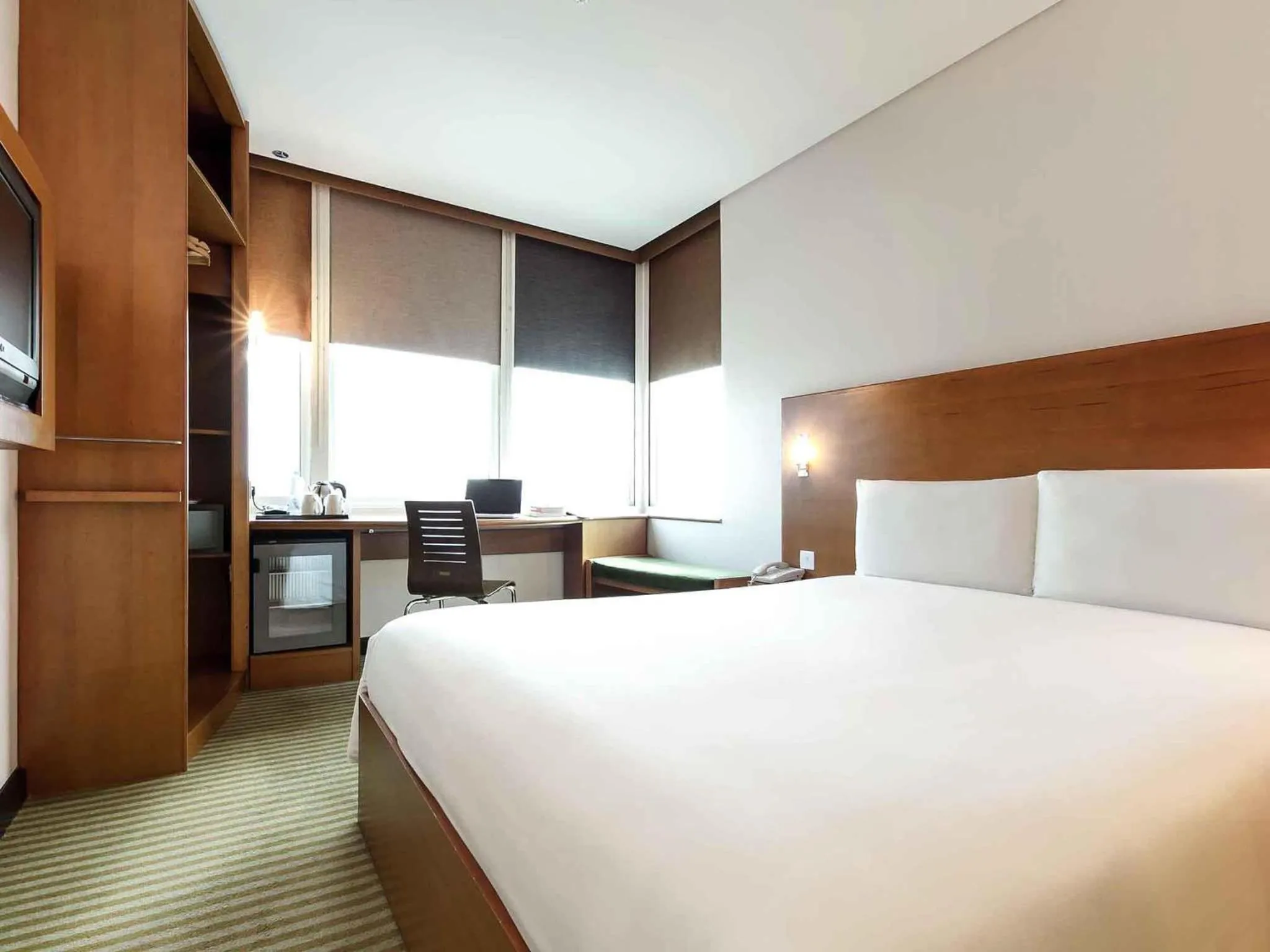 Bedroom, Bed in ibis Kuwait Salmiya