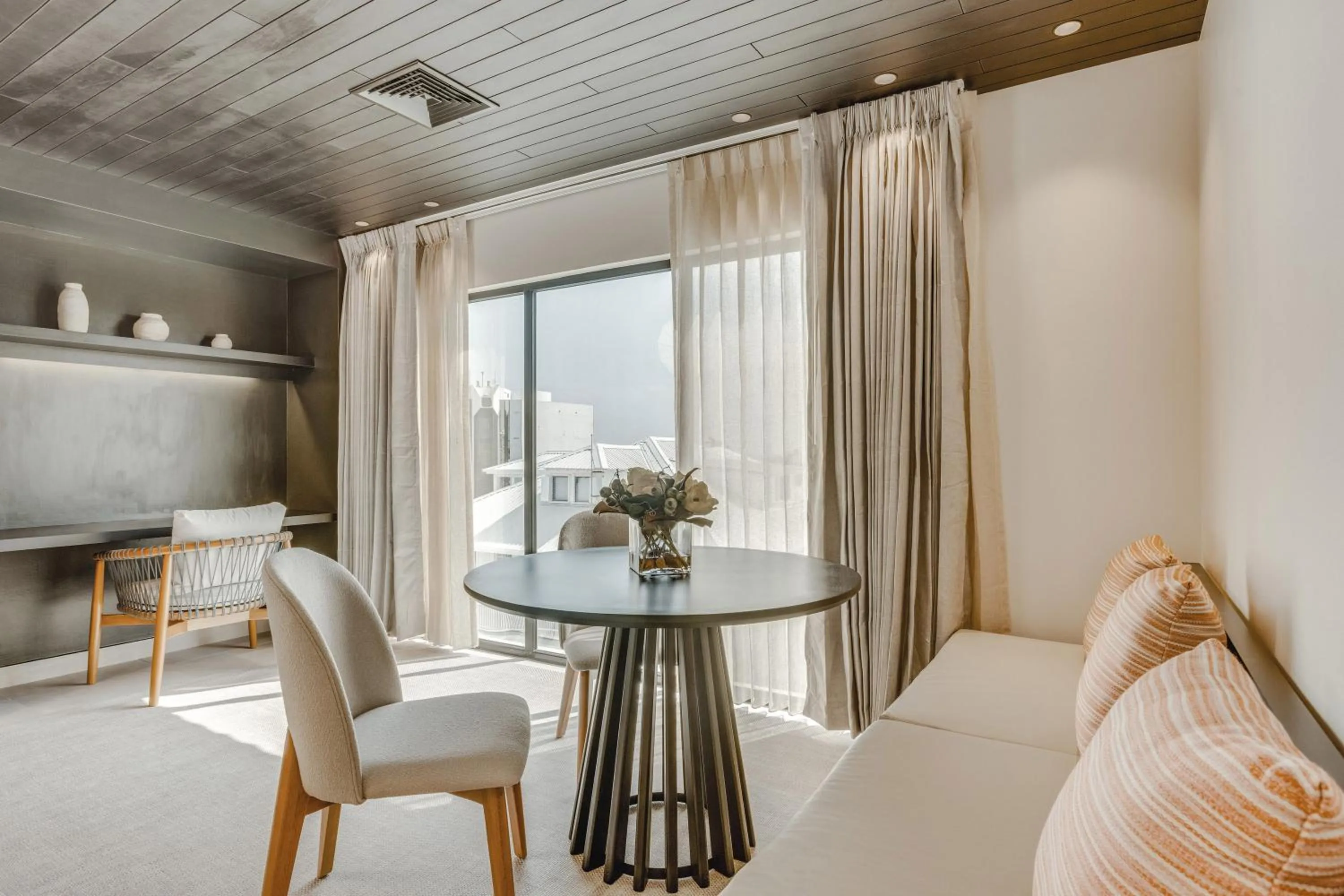 Living room in Fort George Hotel and Spa