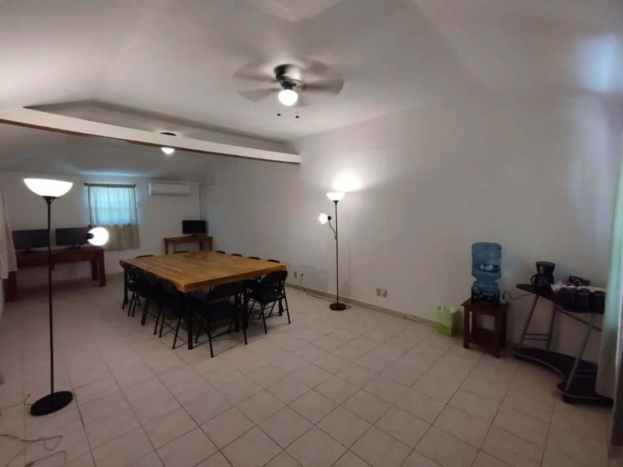 Business facilities in Royal Caribbean Resort