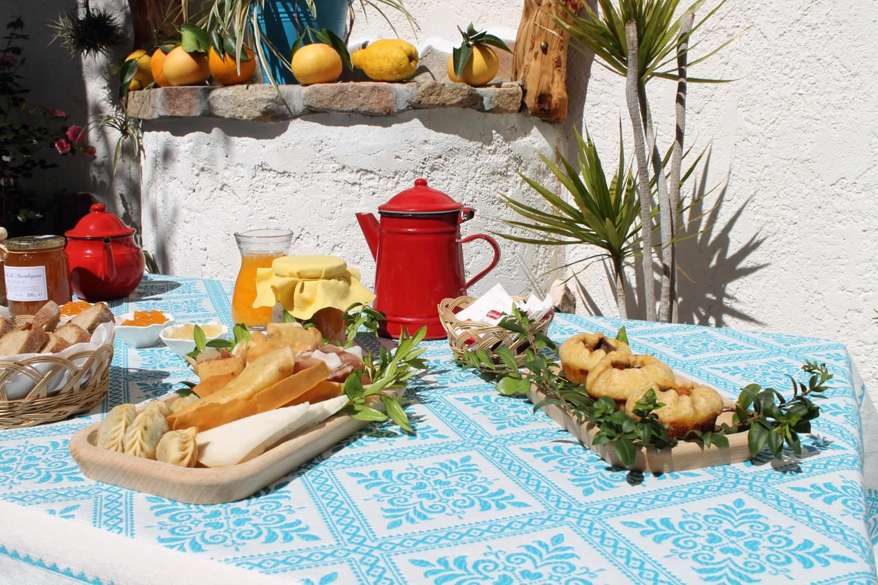 Food and drinks in B&B Piazza Municipio