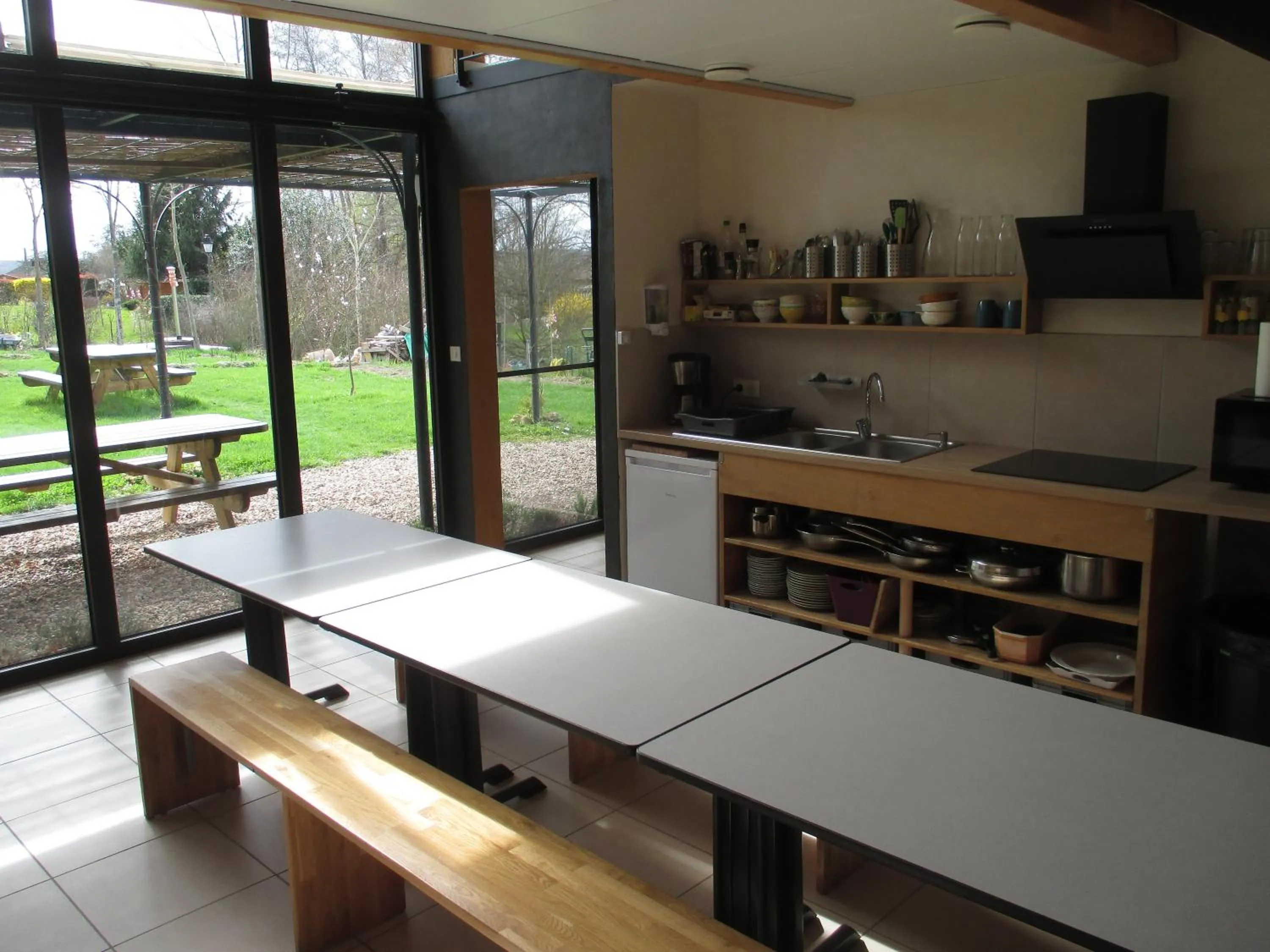 Dining area in Le Baugyte - Gite de GROUPE - 14 lits simples